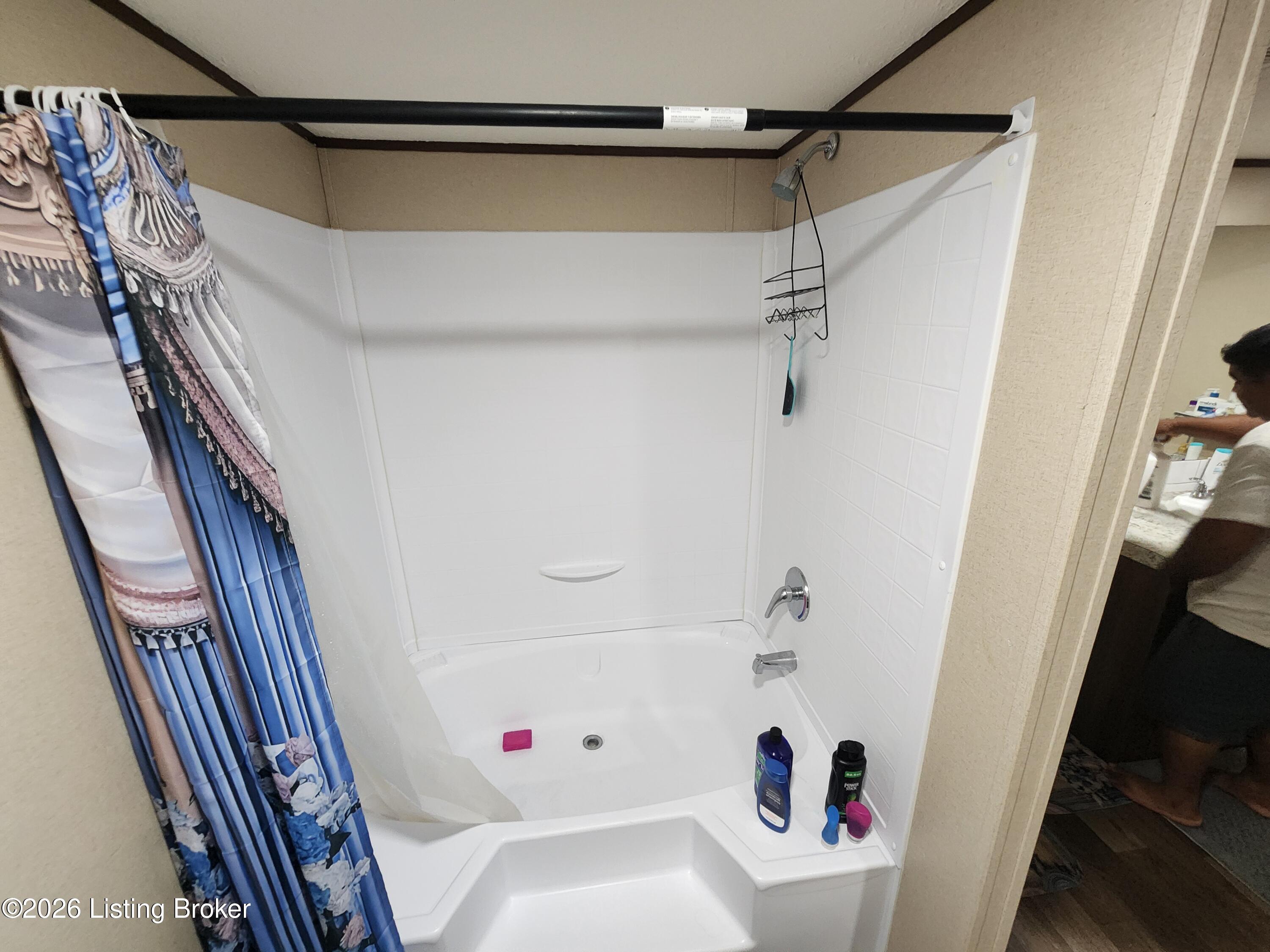 6205 Valley Creek Rd Property Photo 20