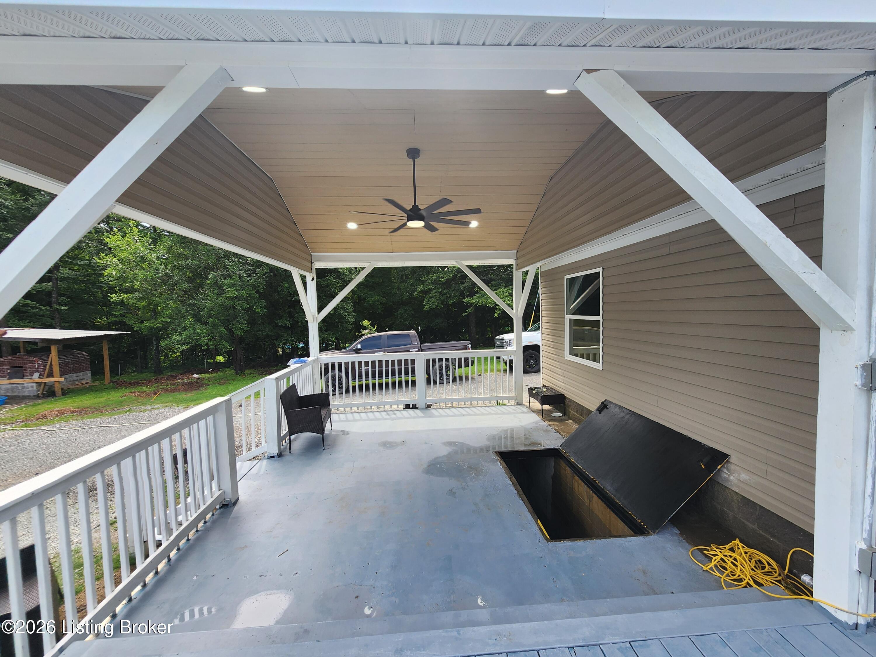 6205 Valley Creek Rd Property Photo 36