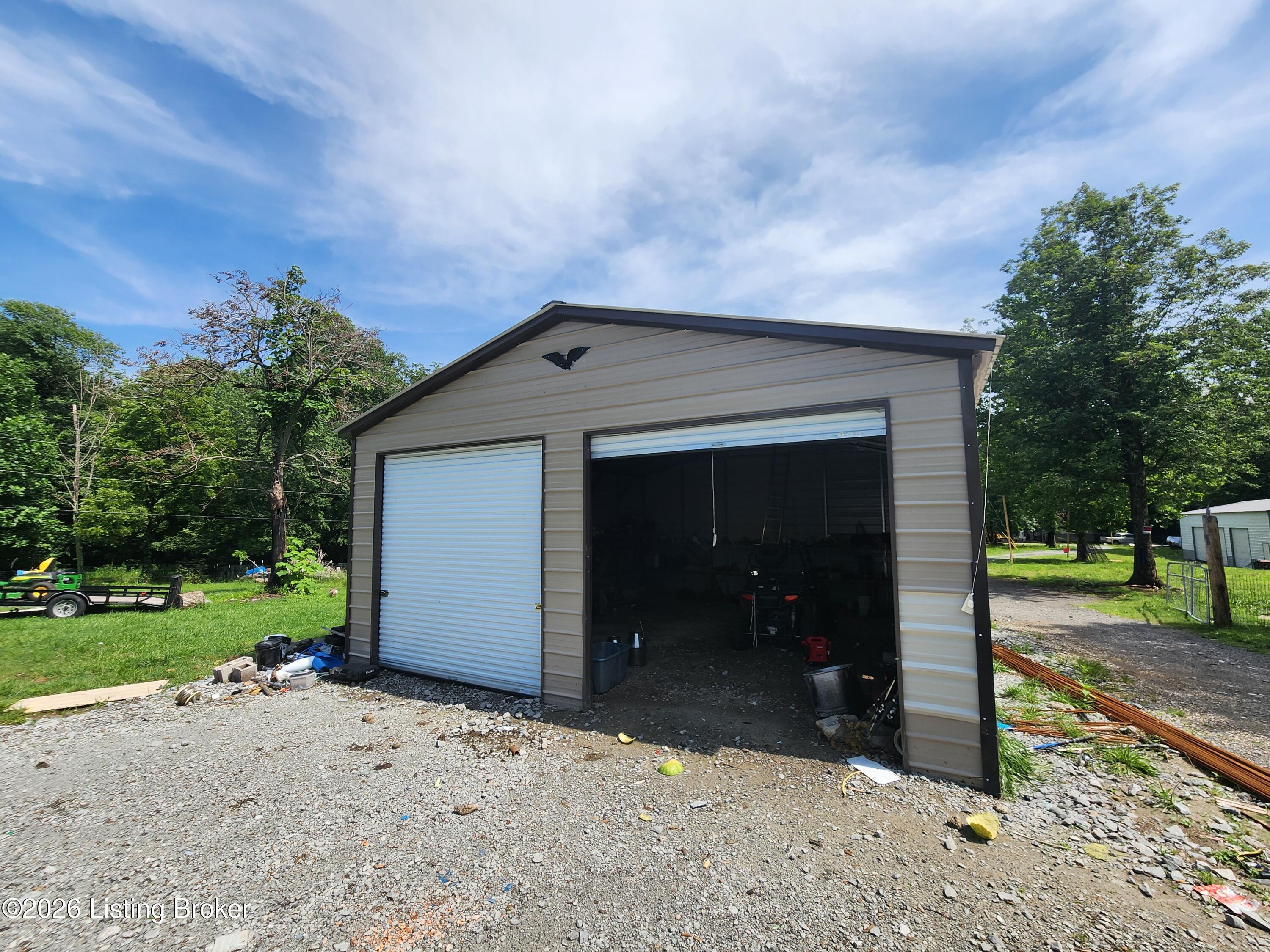 6205 Valley Creek Rd Property Photo 41