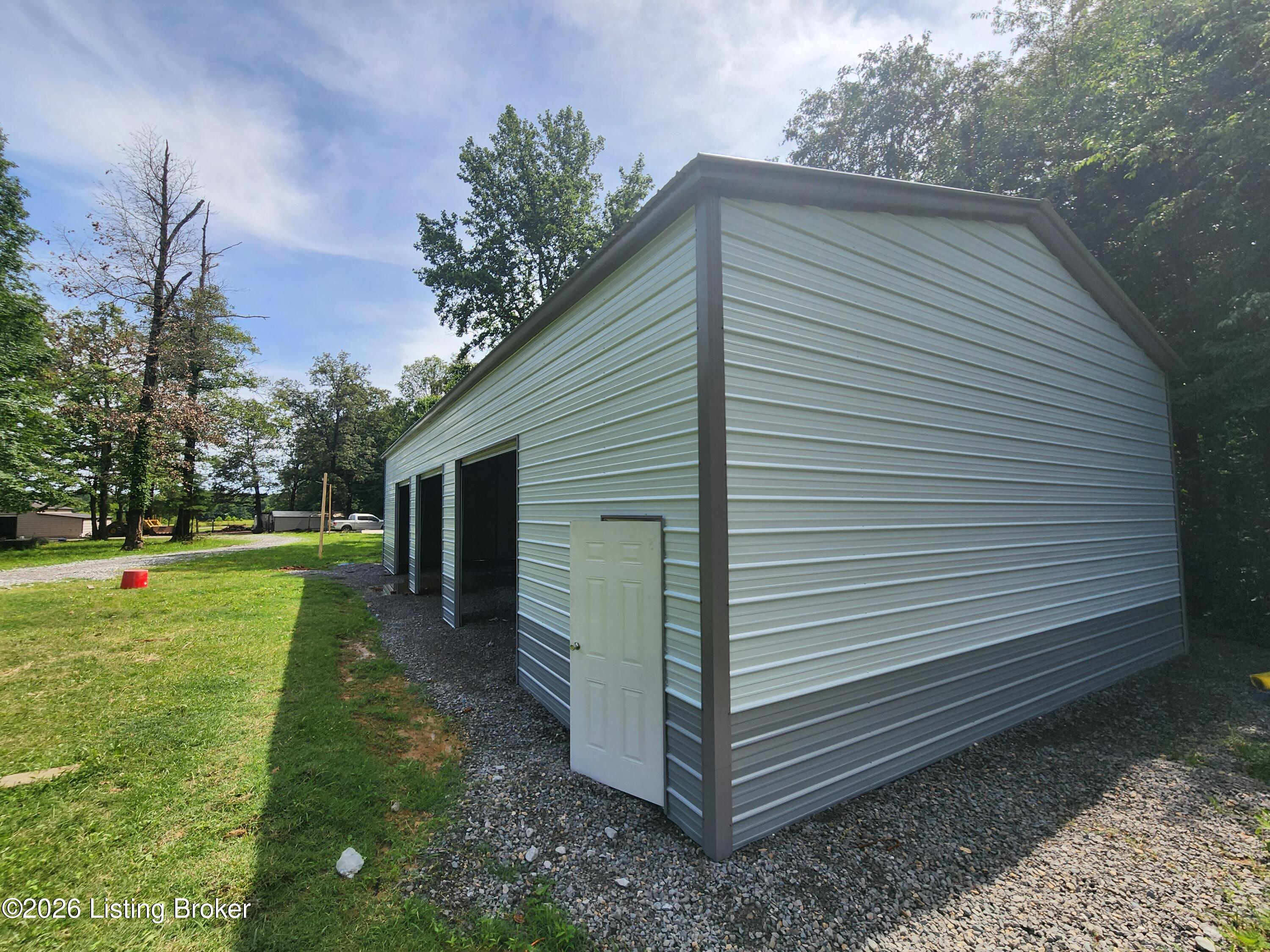 6205 Valley Creek Rd Property Photo 47