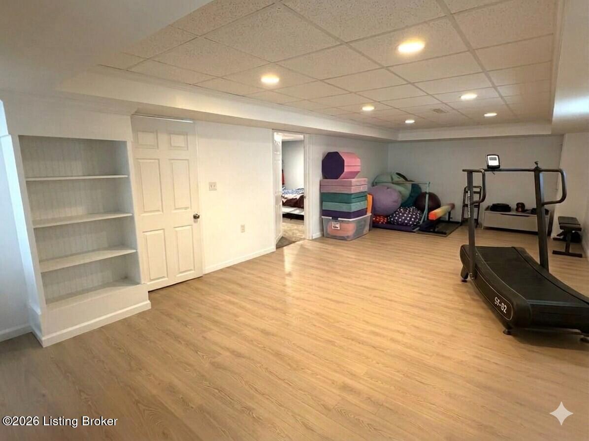 4624 Settle Blvd Property Photo 8