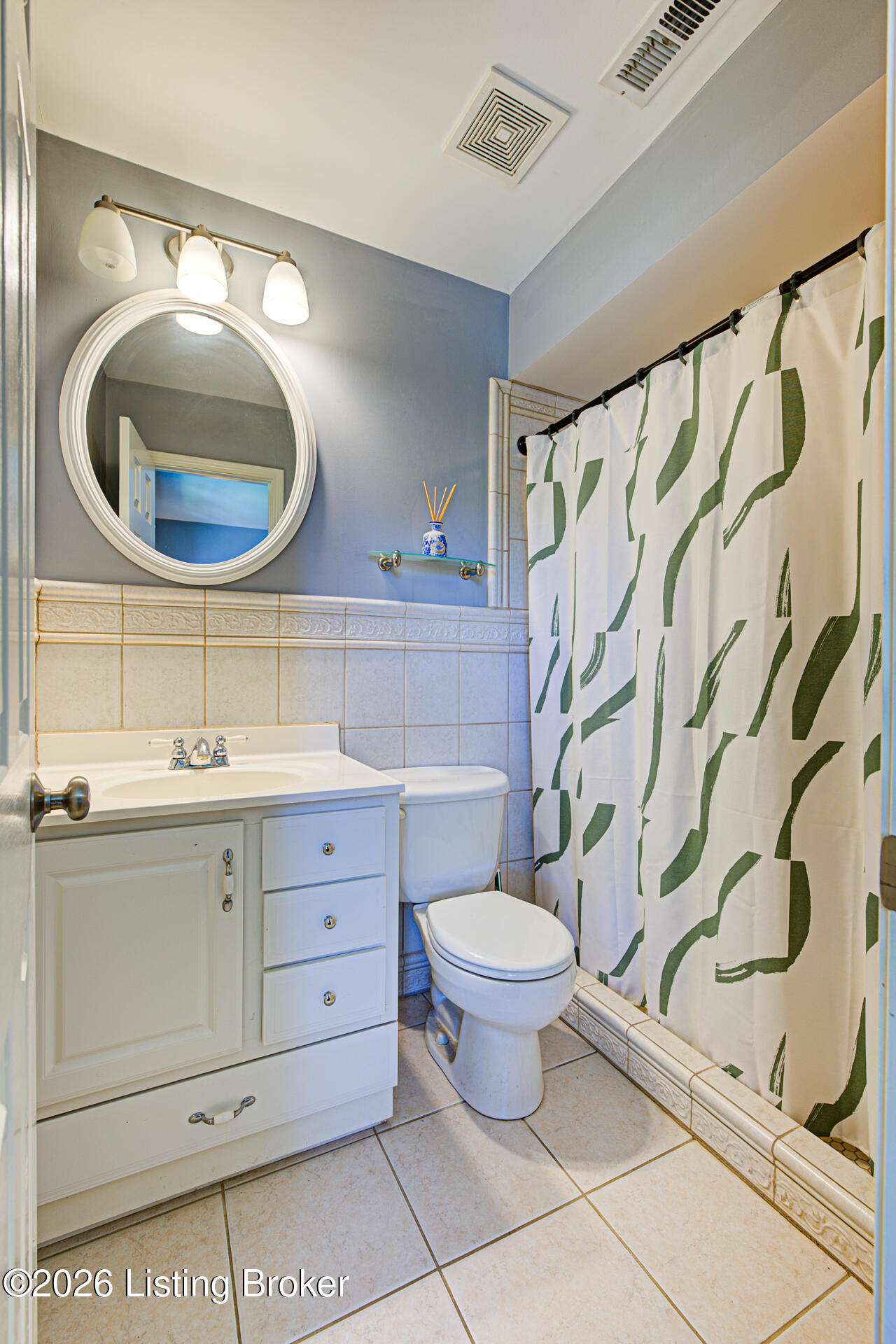 636 Cobblestone Square 636 Property Photo 11
