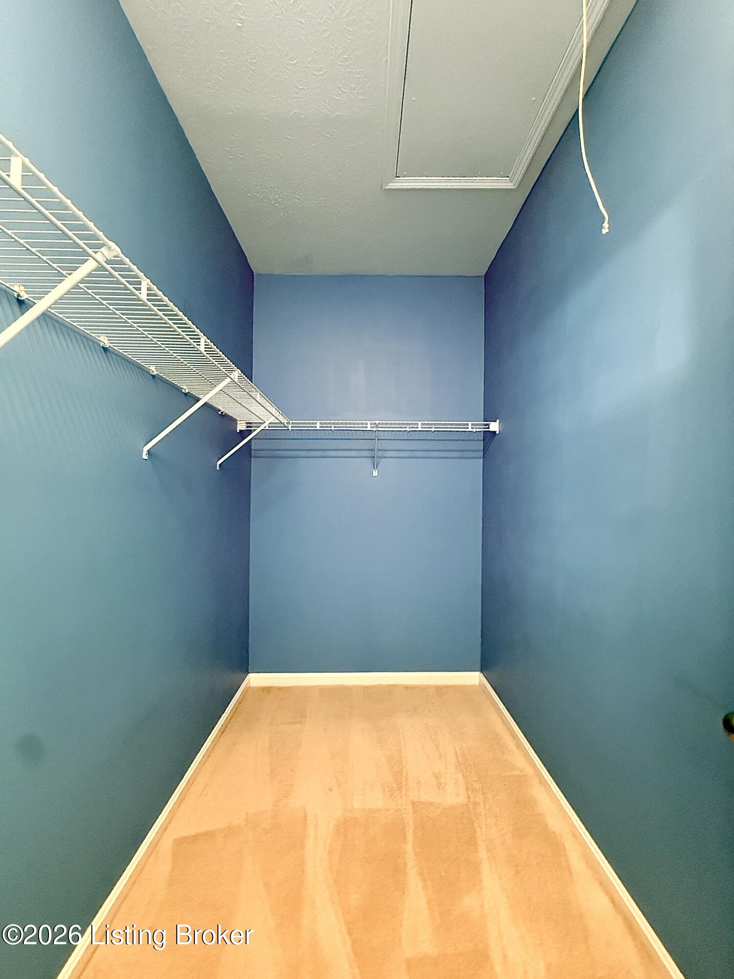 907 Spring Glen Way Property Photo 24