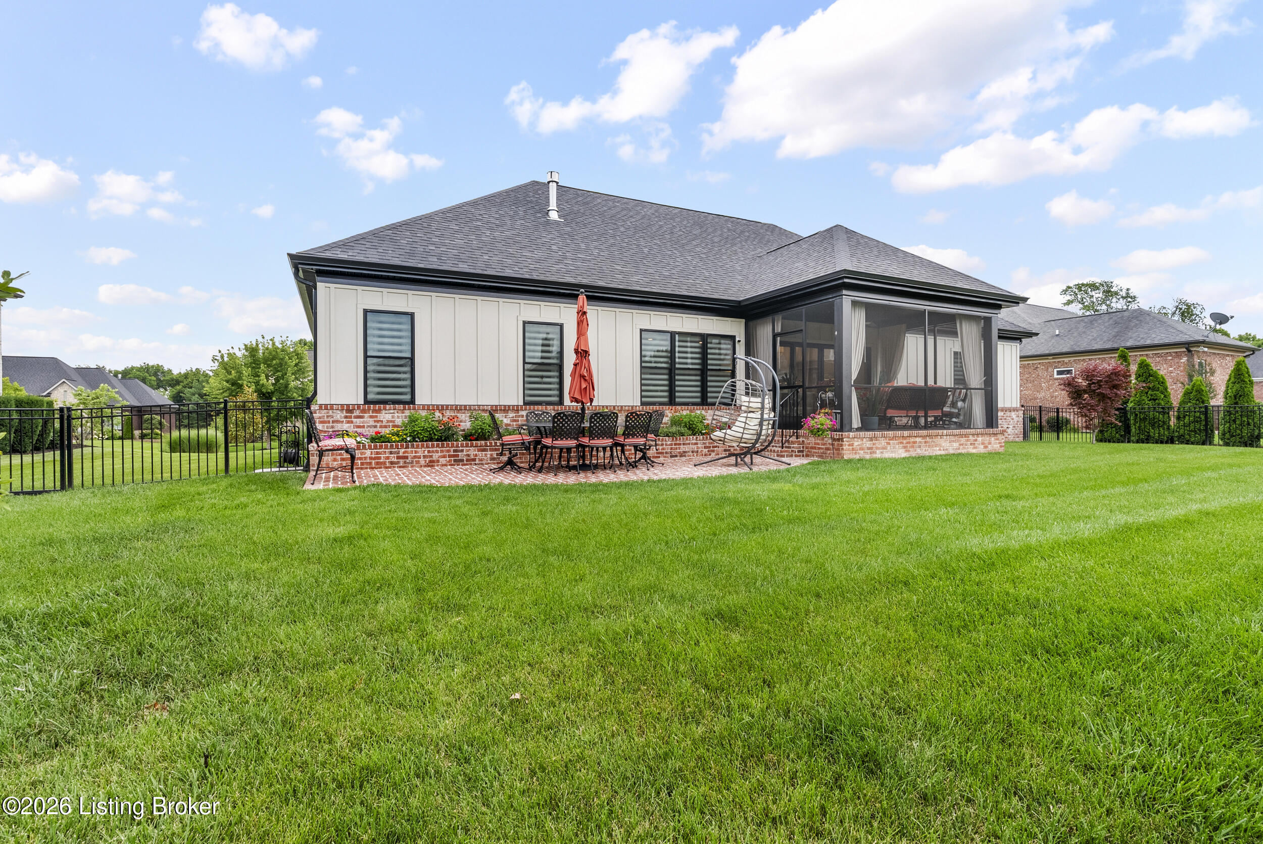 5204 Spring Mist Ct Property Photo 94