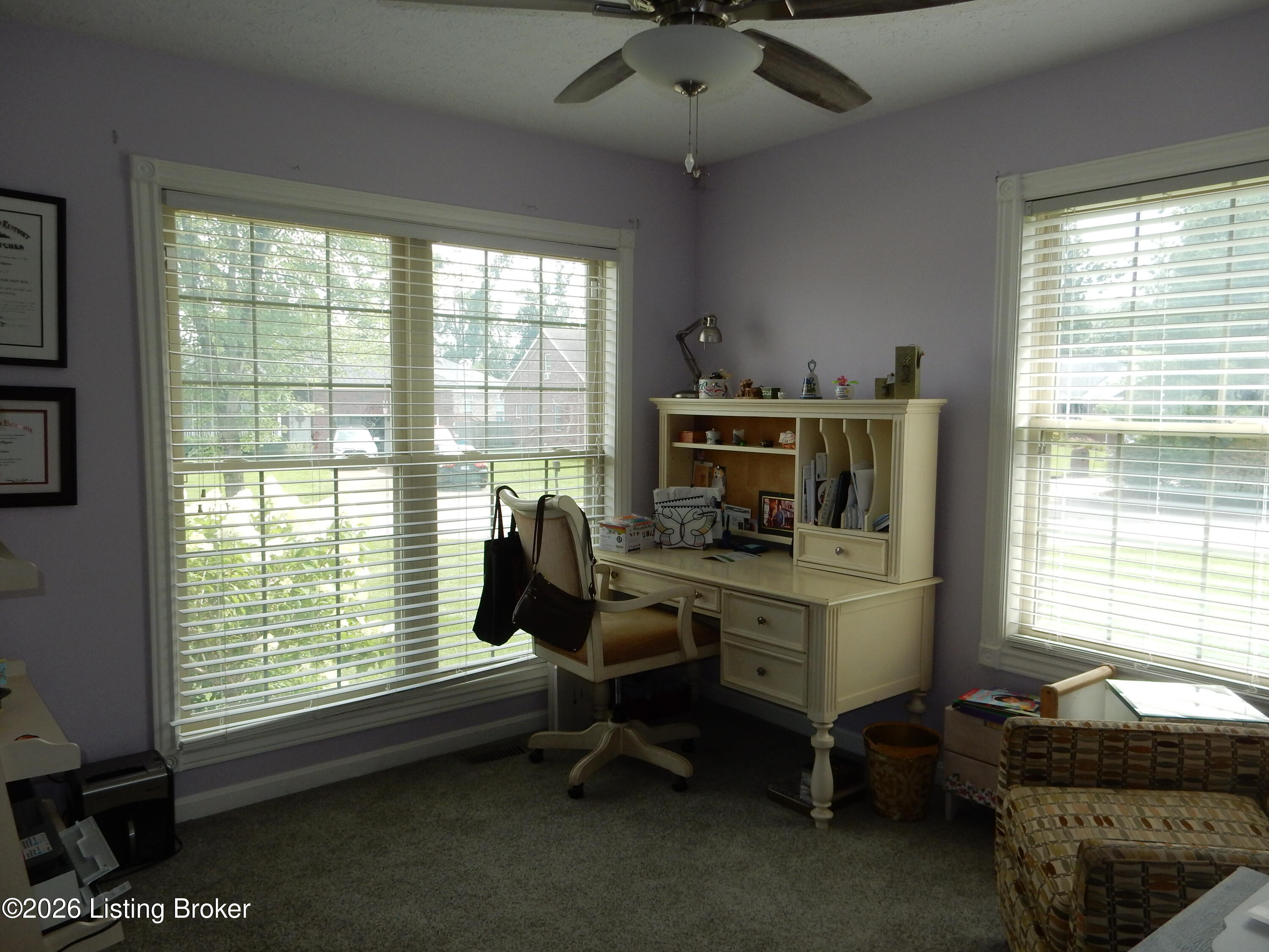 300 Jade Dr Property Photo 14
