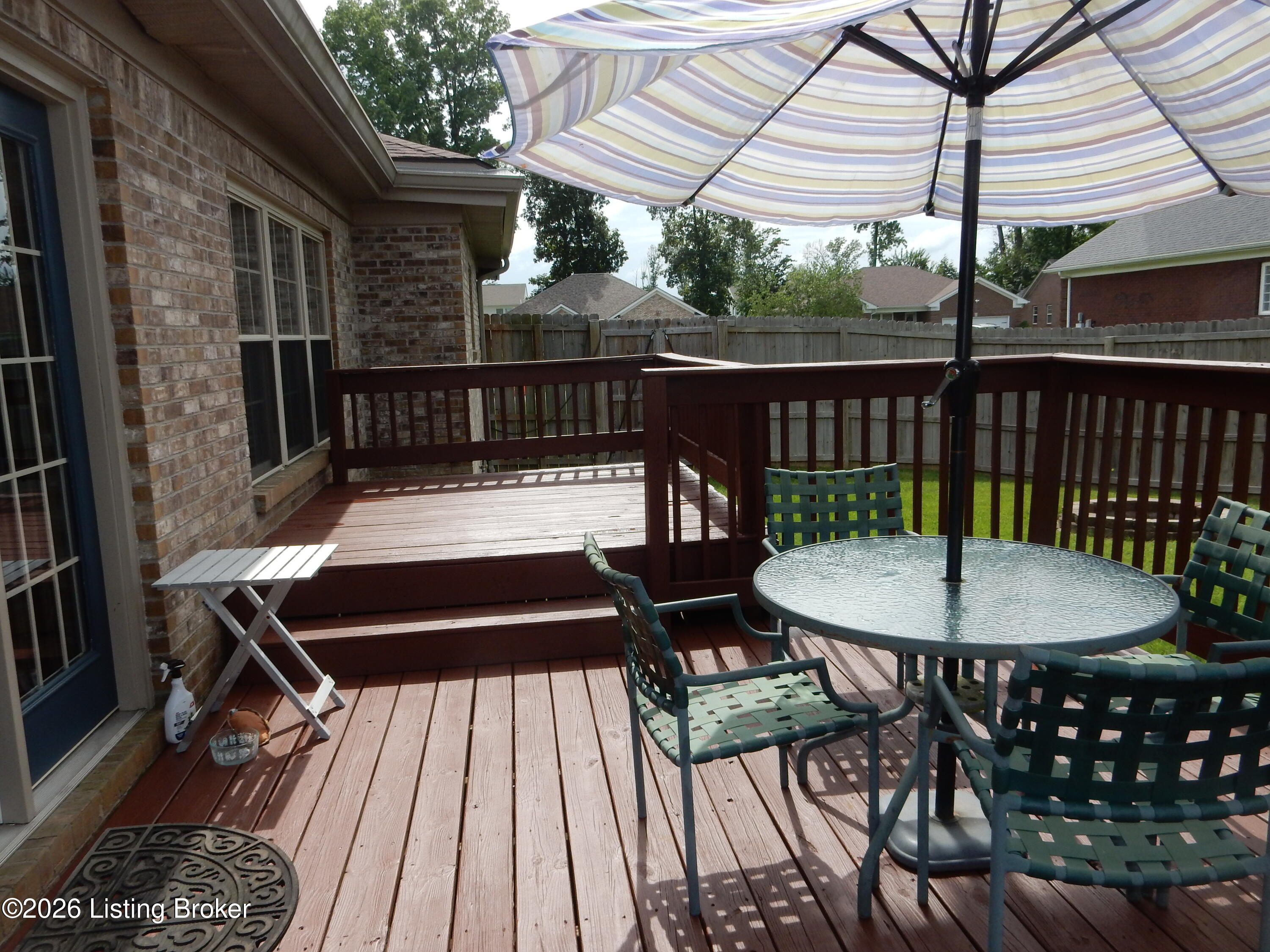300 Jade Dr Property Photo 26
