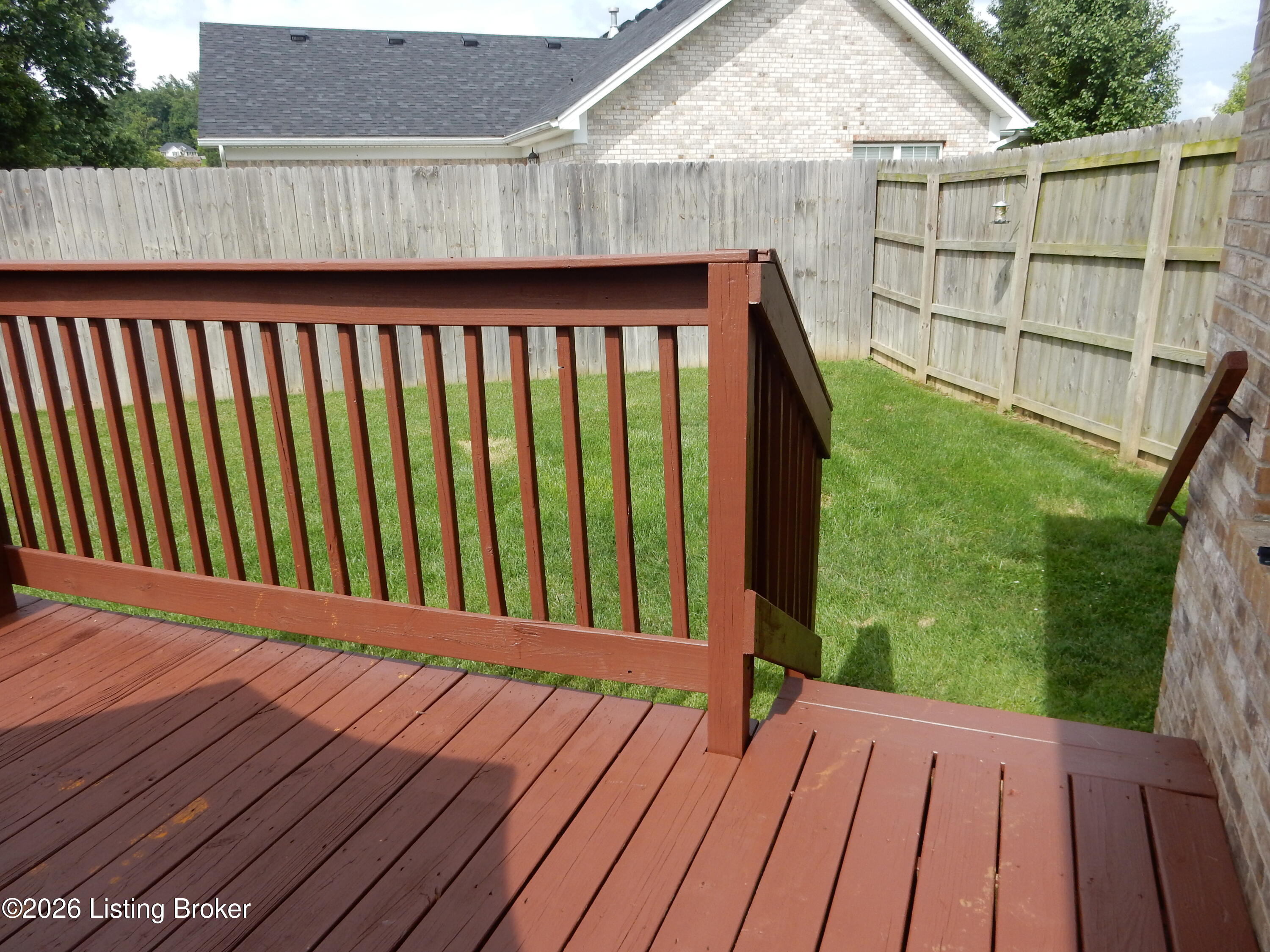 300 Jade Dr Property Photo 28