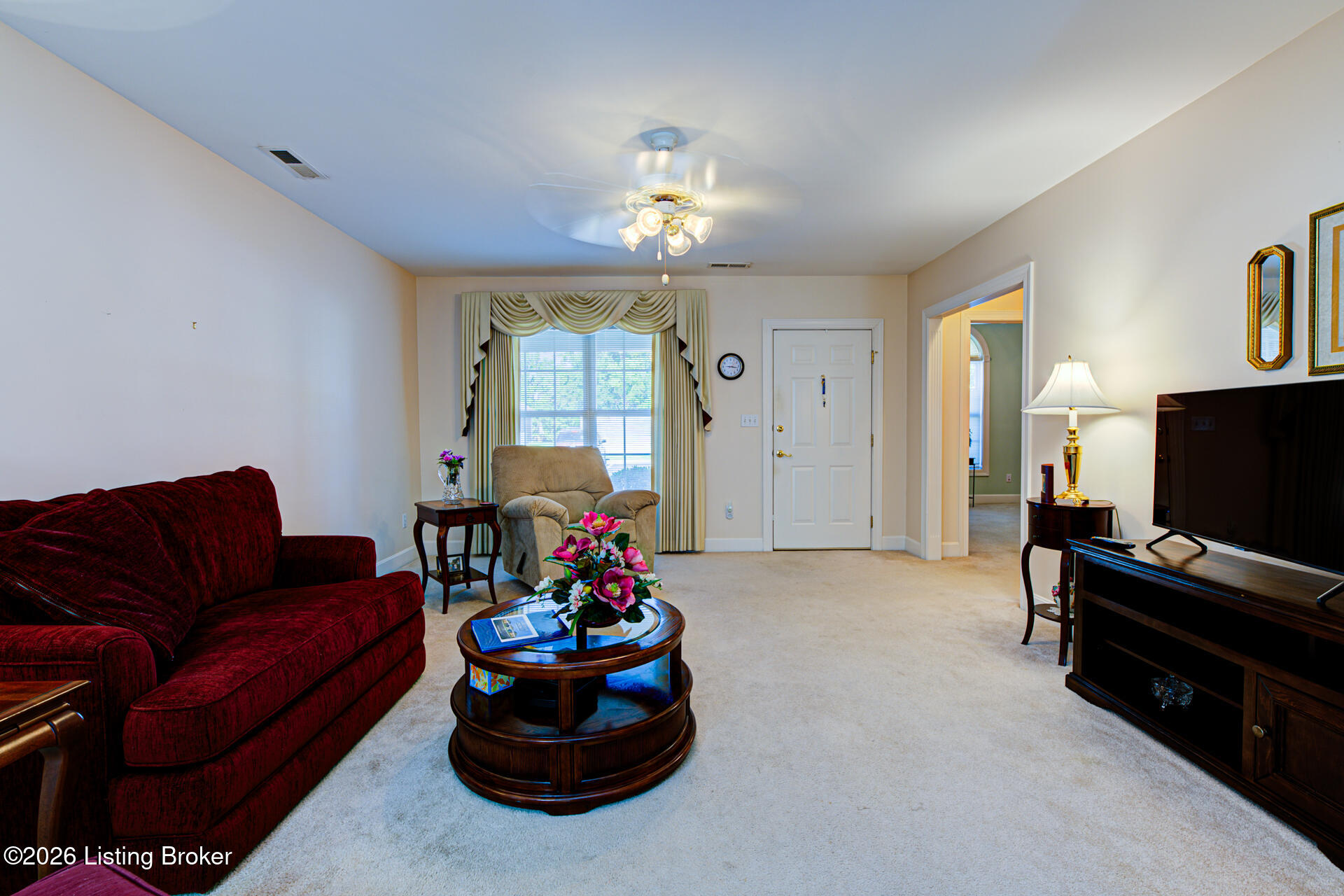 8211 Delta Cir Property Photo 5