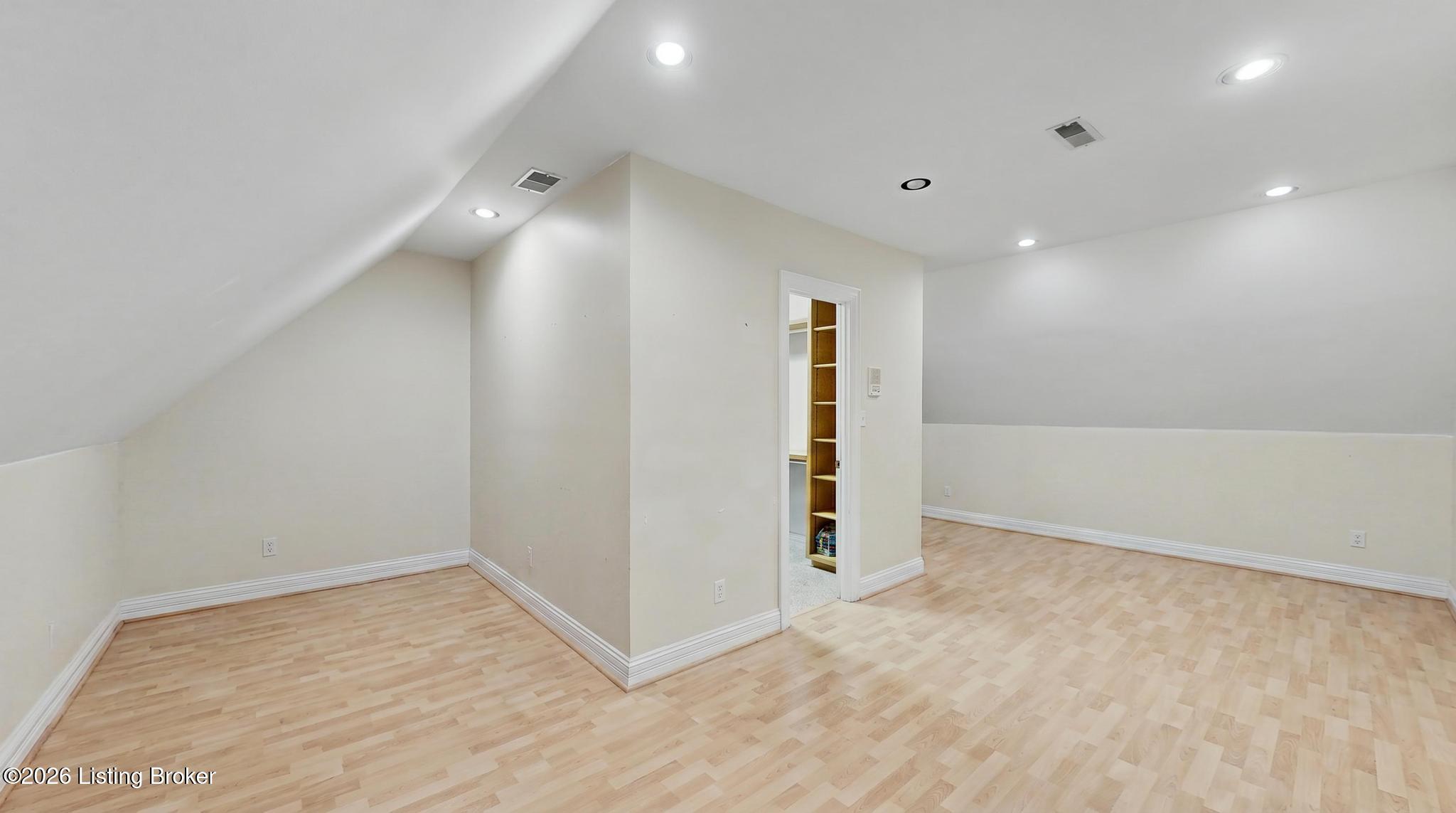 6209 Walnut Ridge Trail Property Photo 43