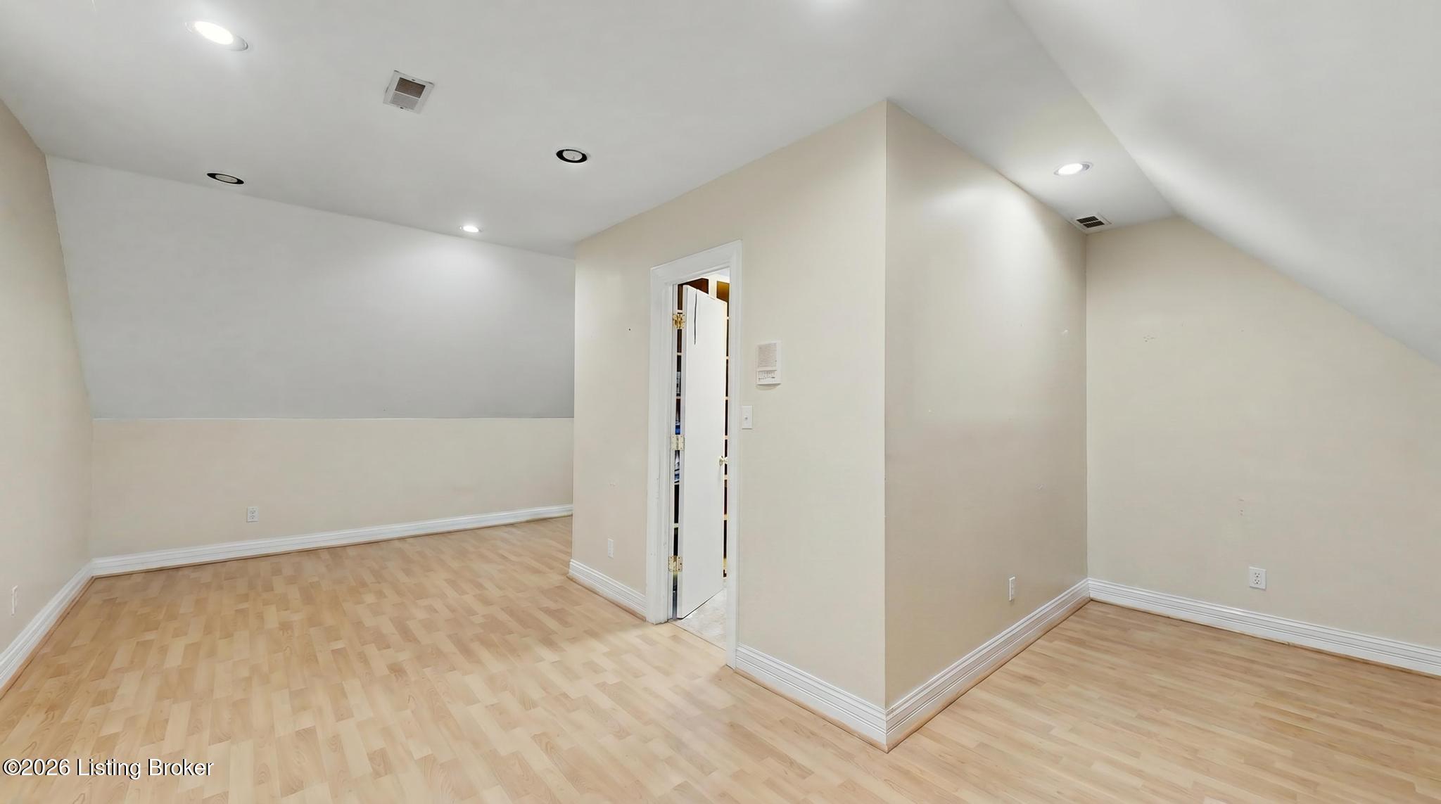 6209 Walnut Ridge Trail Property Photo 44