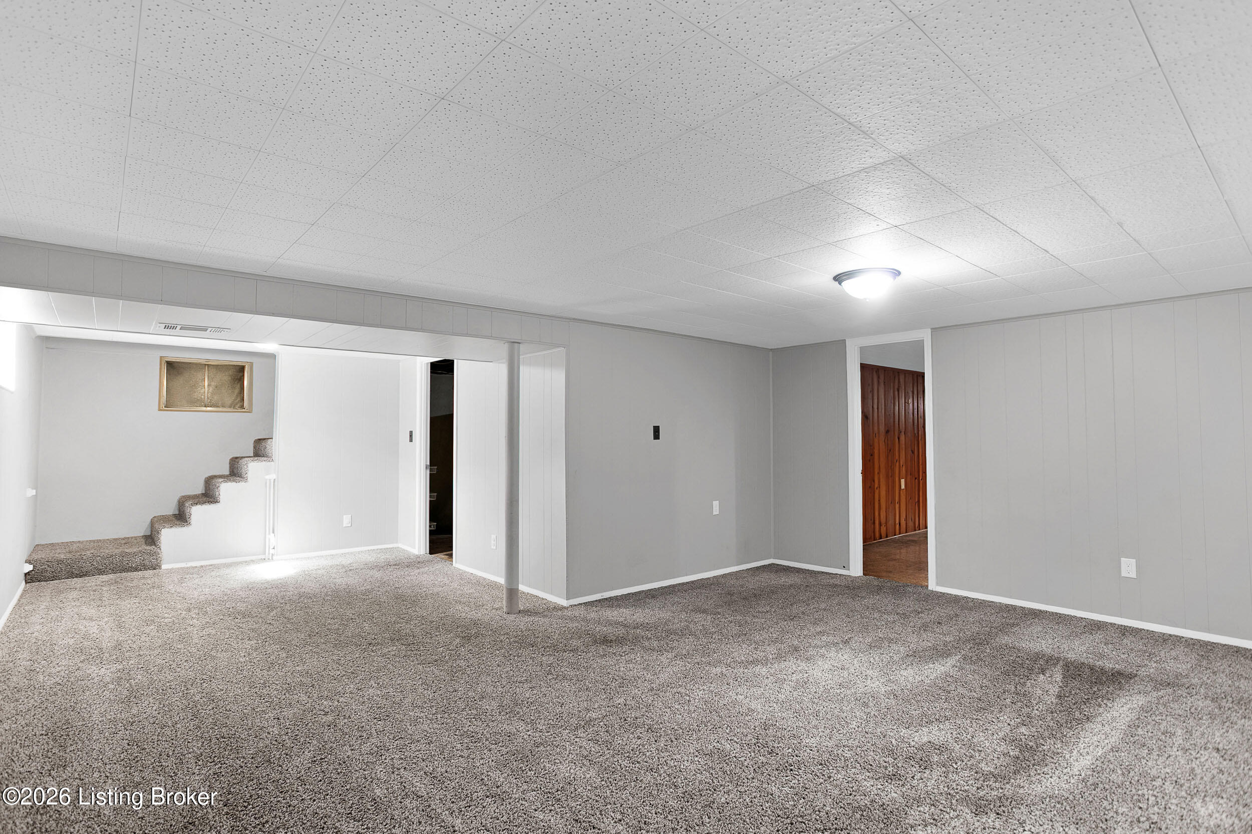 1906 Herr Ln Property Photo 24