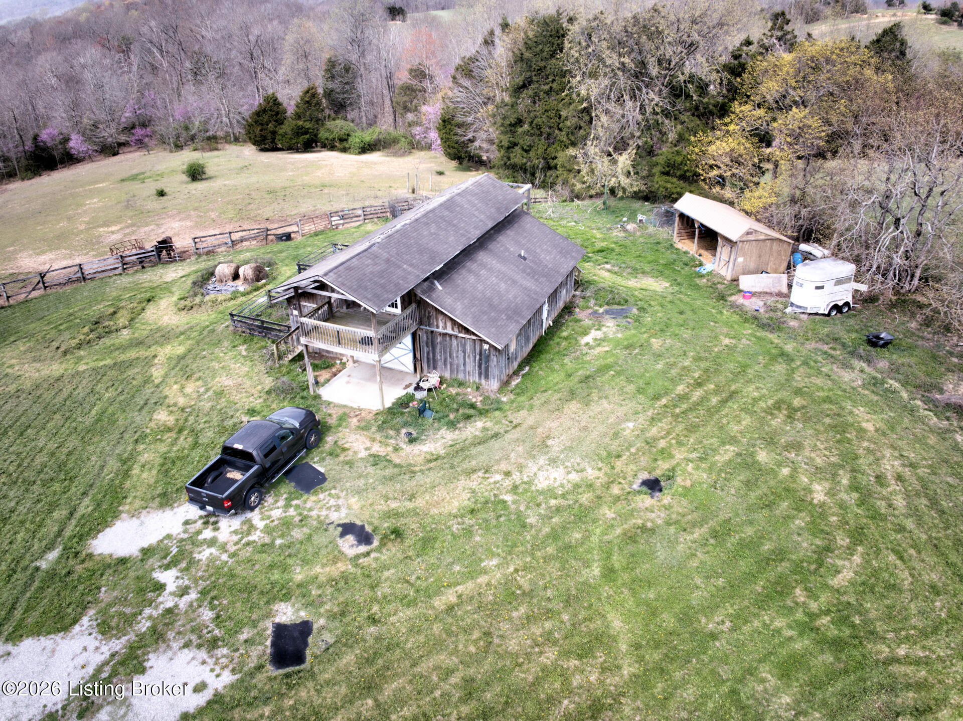 2543 Beech Grove Rd Property Photo 7
