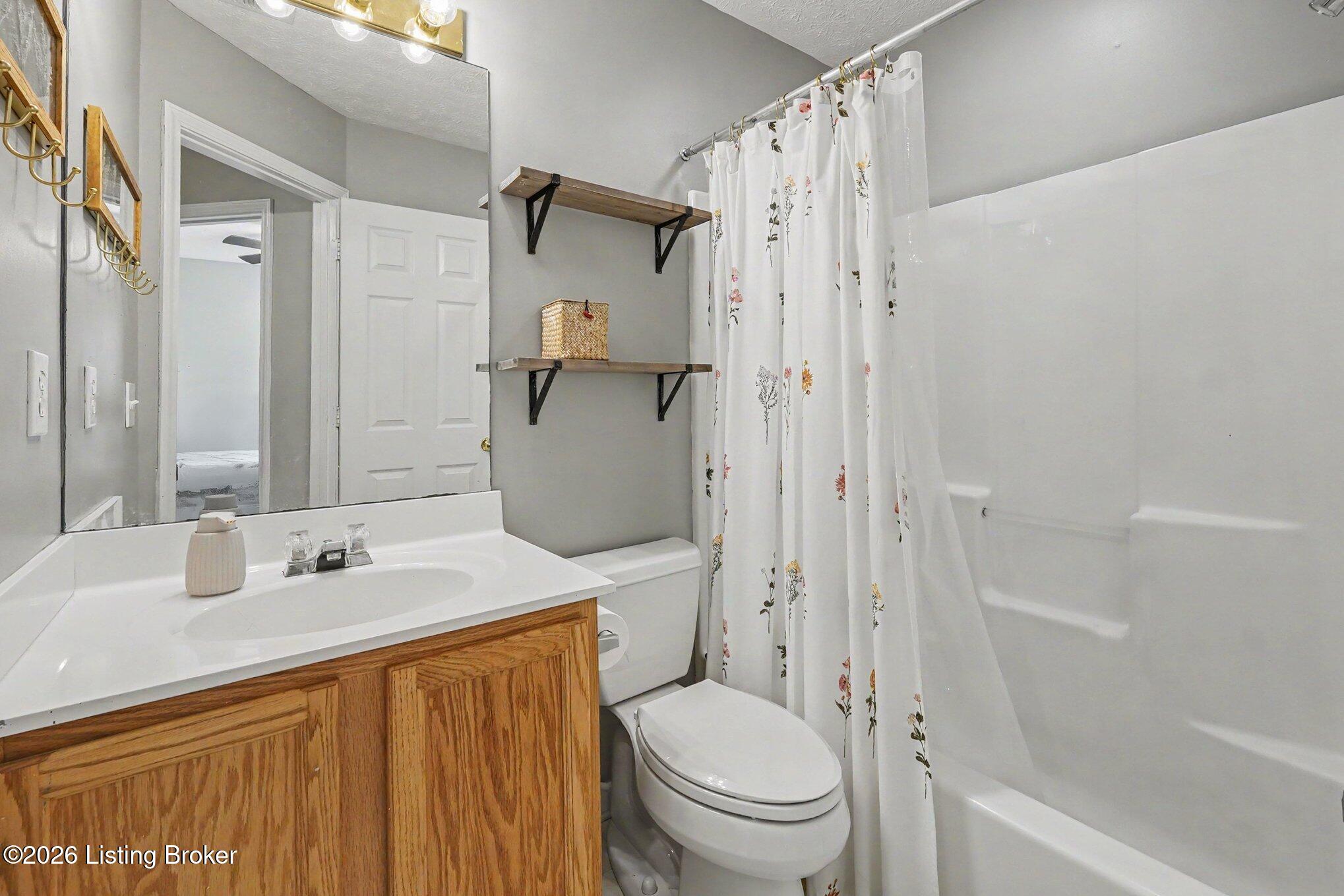 8622 Grand Neptune Dr Property Photo 16