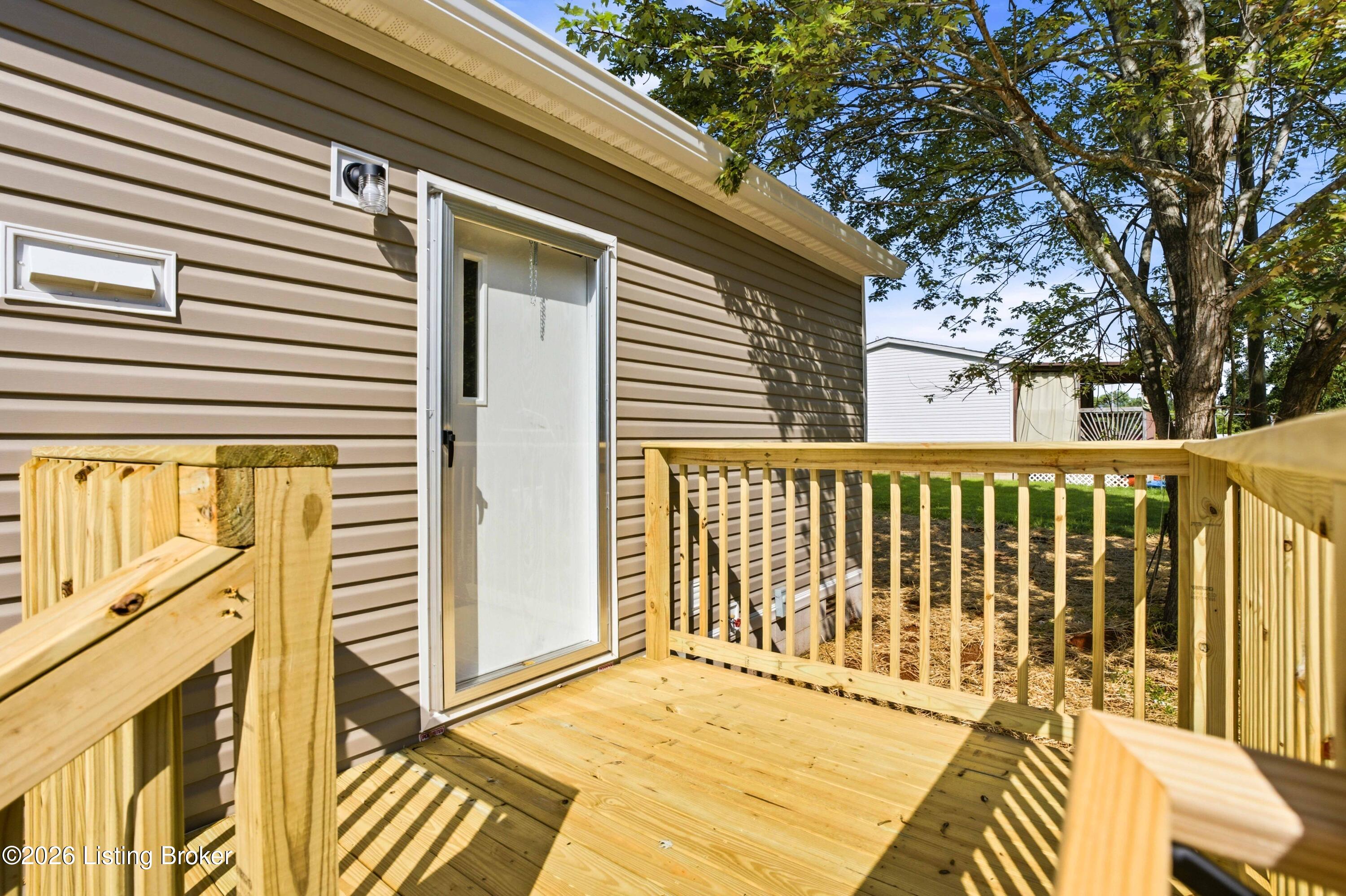 112 Dwight Ave Property Photo 10