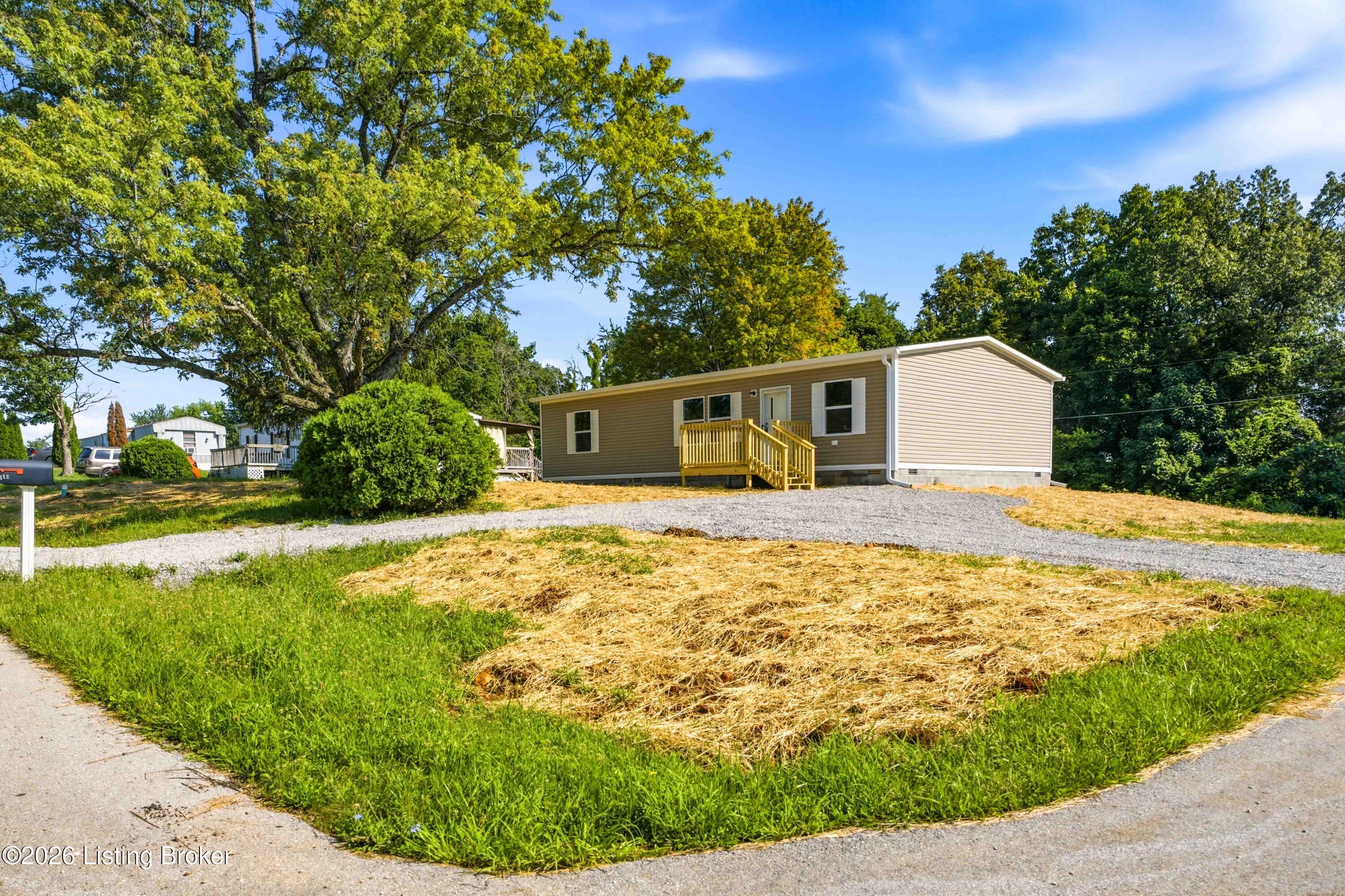 112 Dwight Ave Property Photo 11