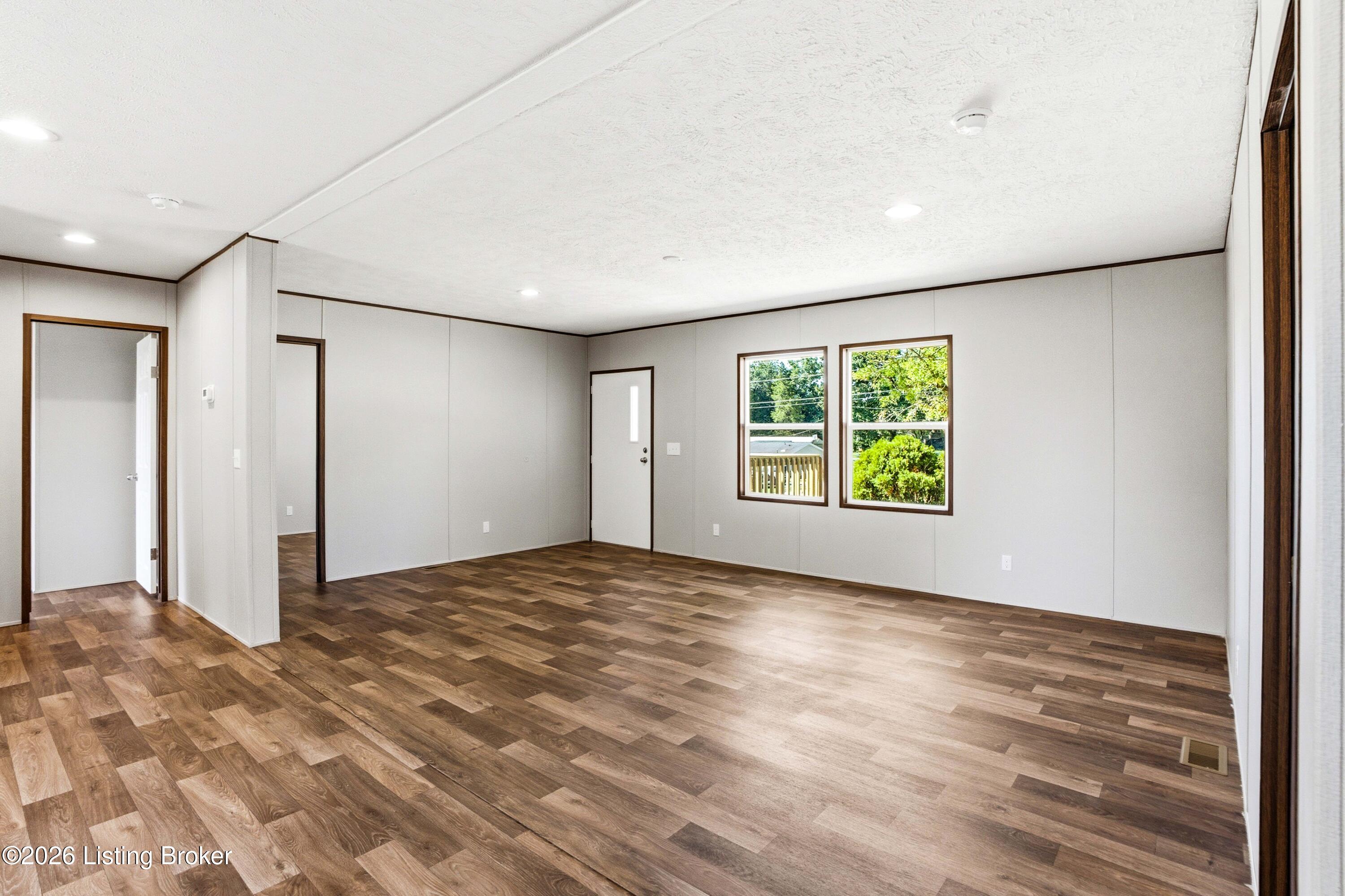112 Dwight Ave Property Photo 20