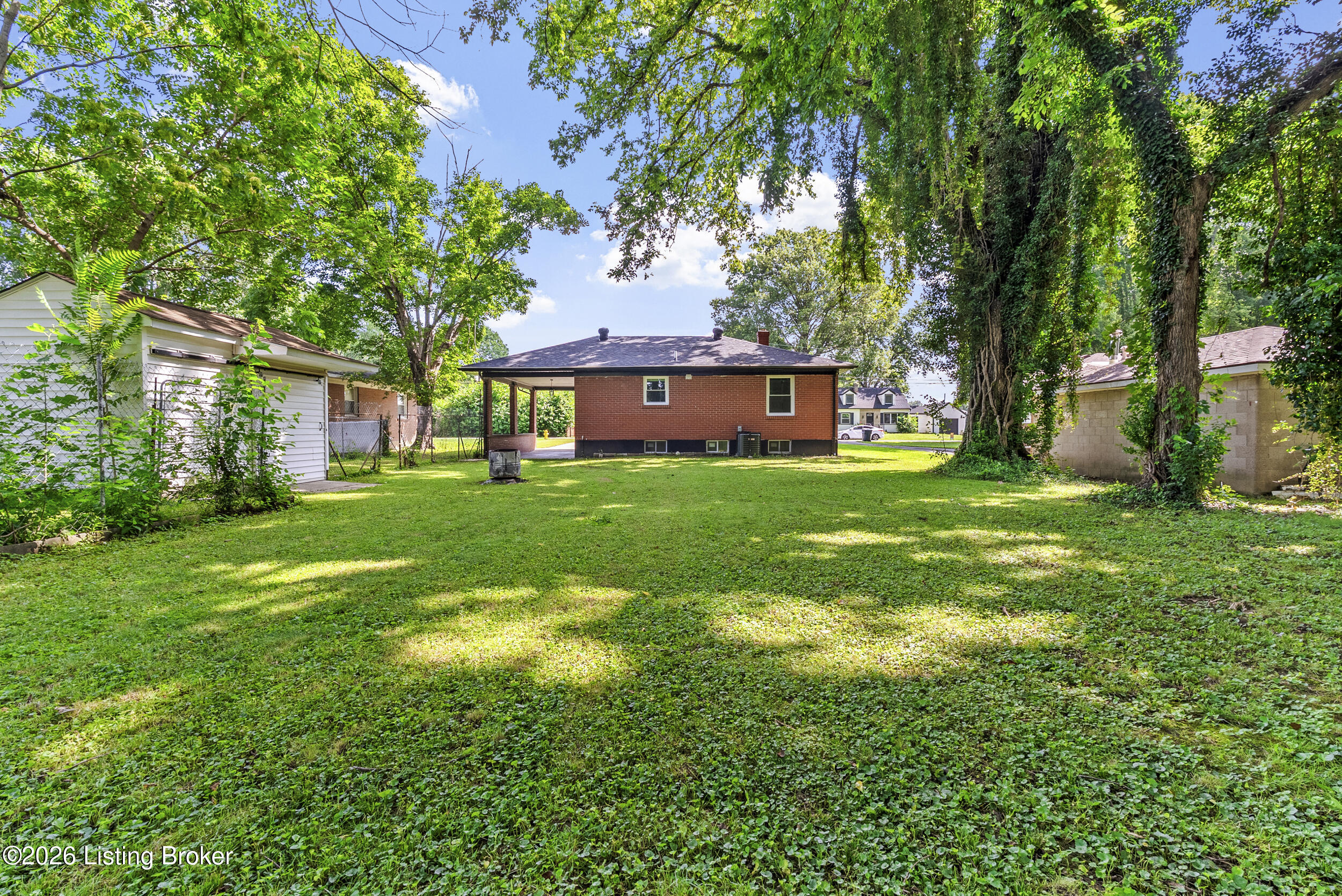 3218 Bridwell Dr Property Photo 39
