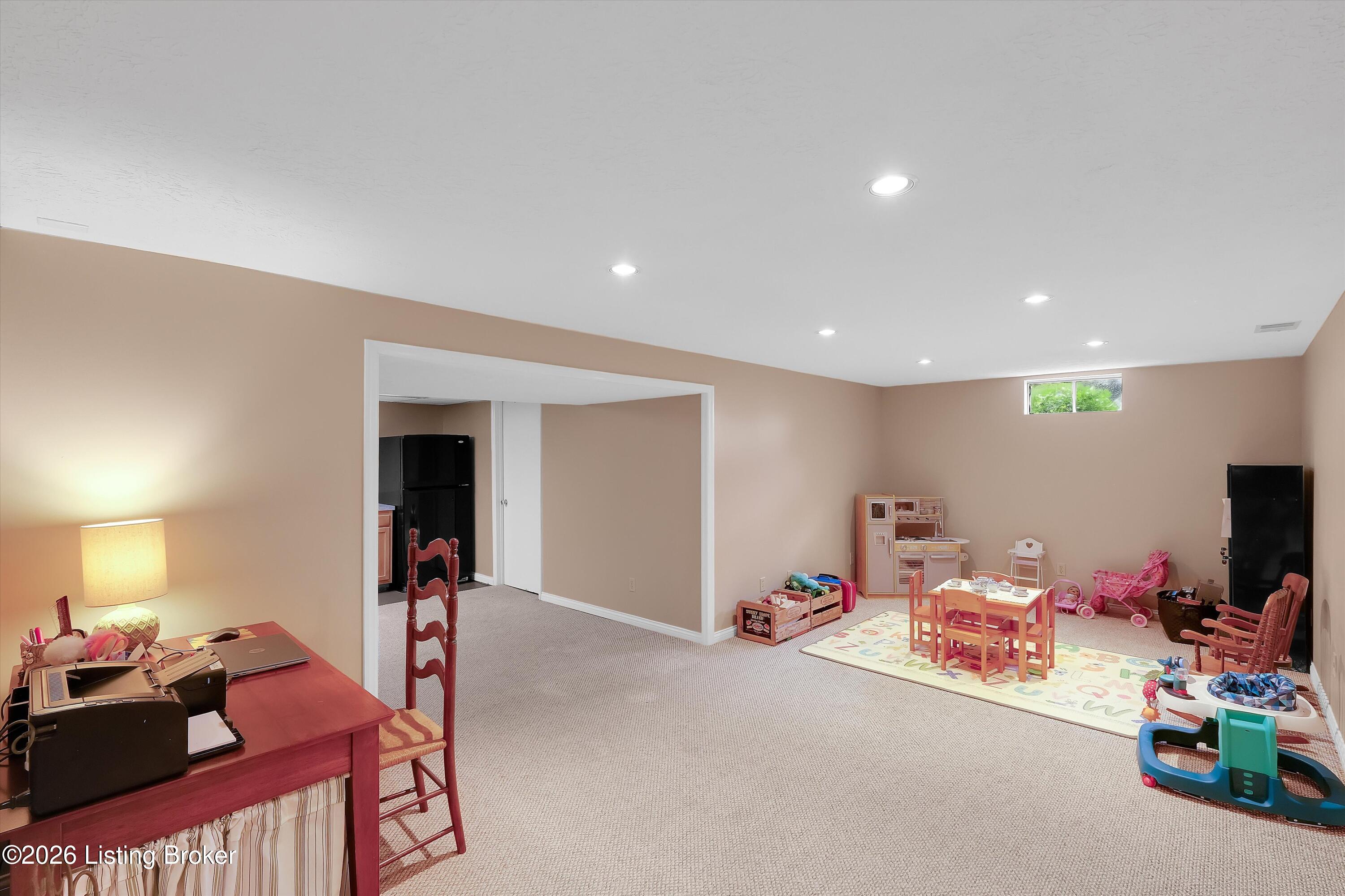 7109 Blazier Ct Property Photo 35