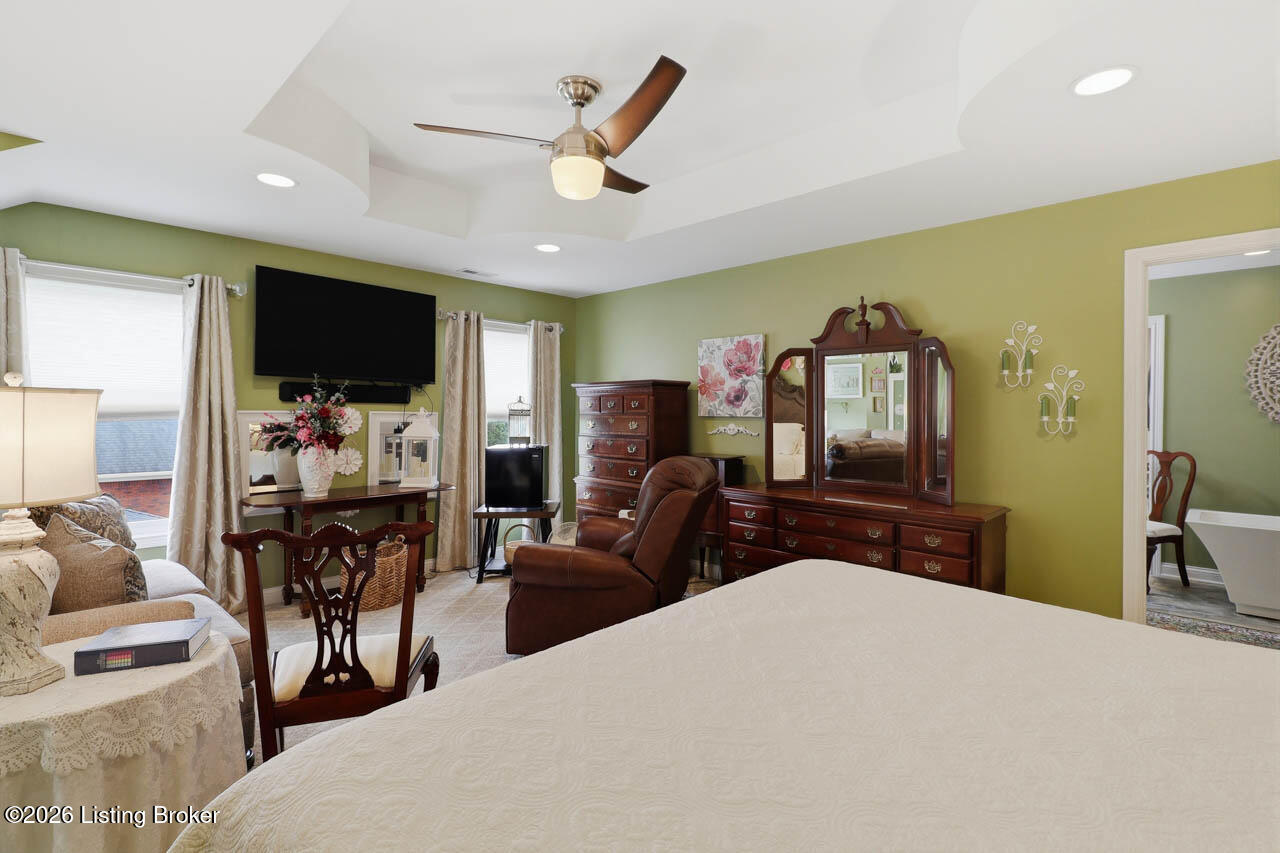 585 Sunray Dr Property Photo 30