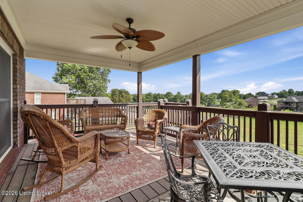 585 Sunray Dr Property Photo 49