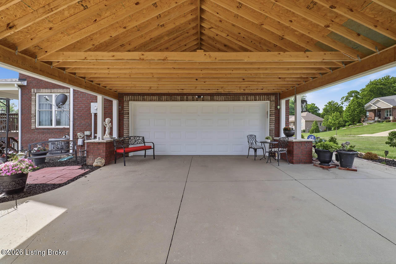 585 Sunray Dr Property Photo 63