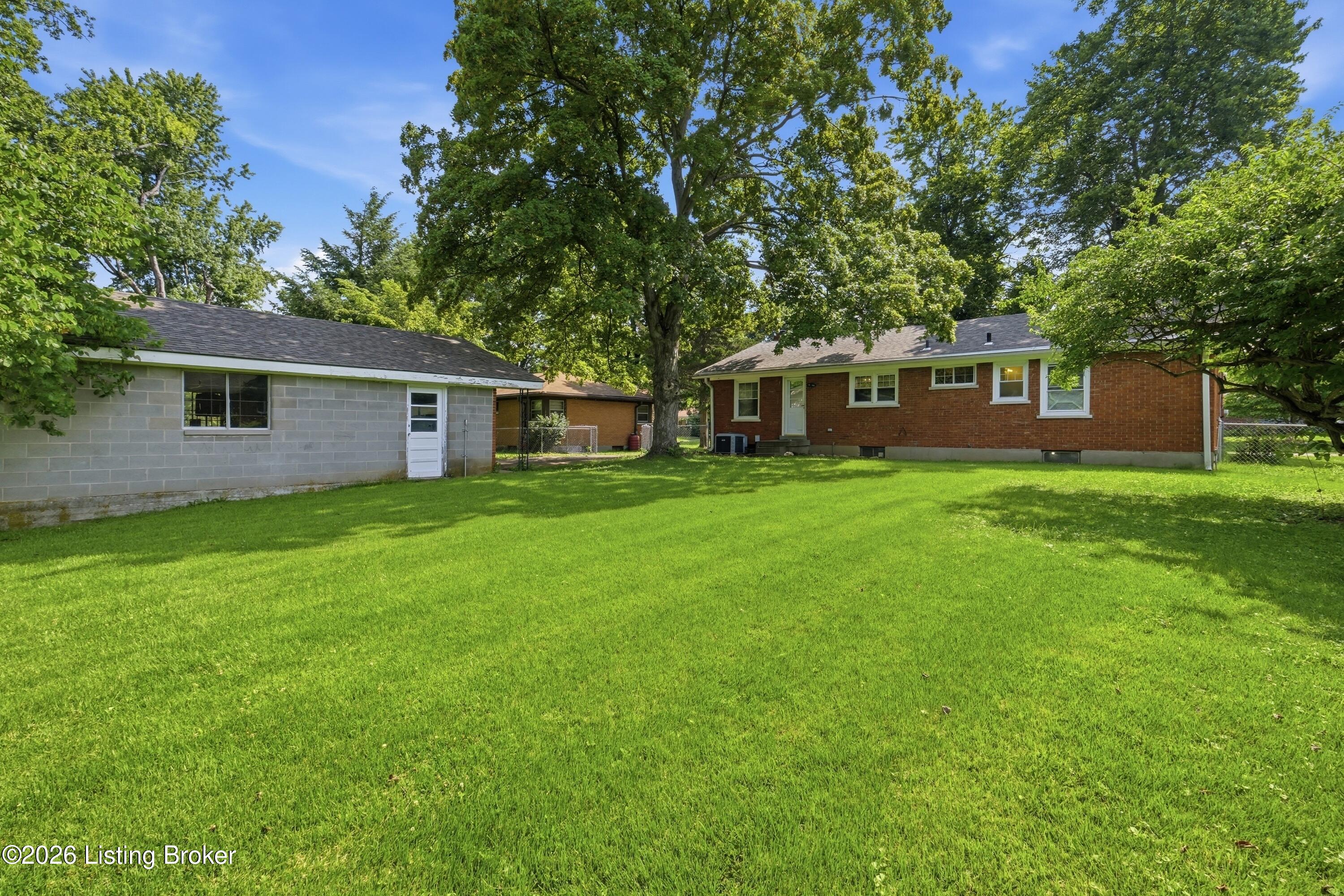 7908 Red Cedar Way Property Photo 34