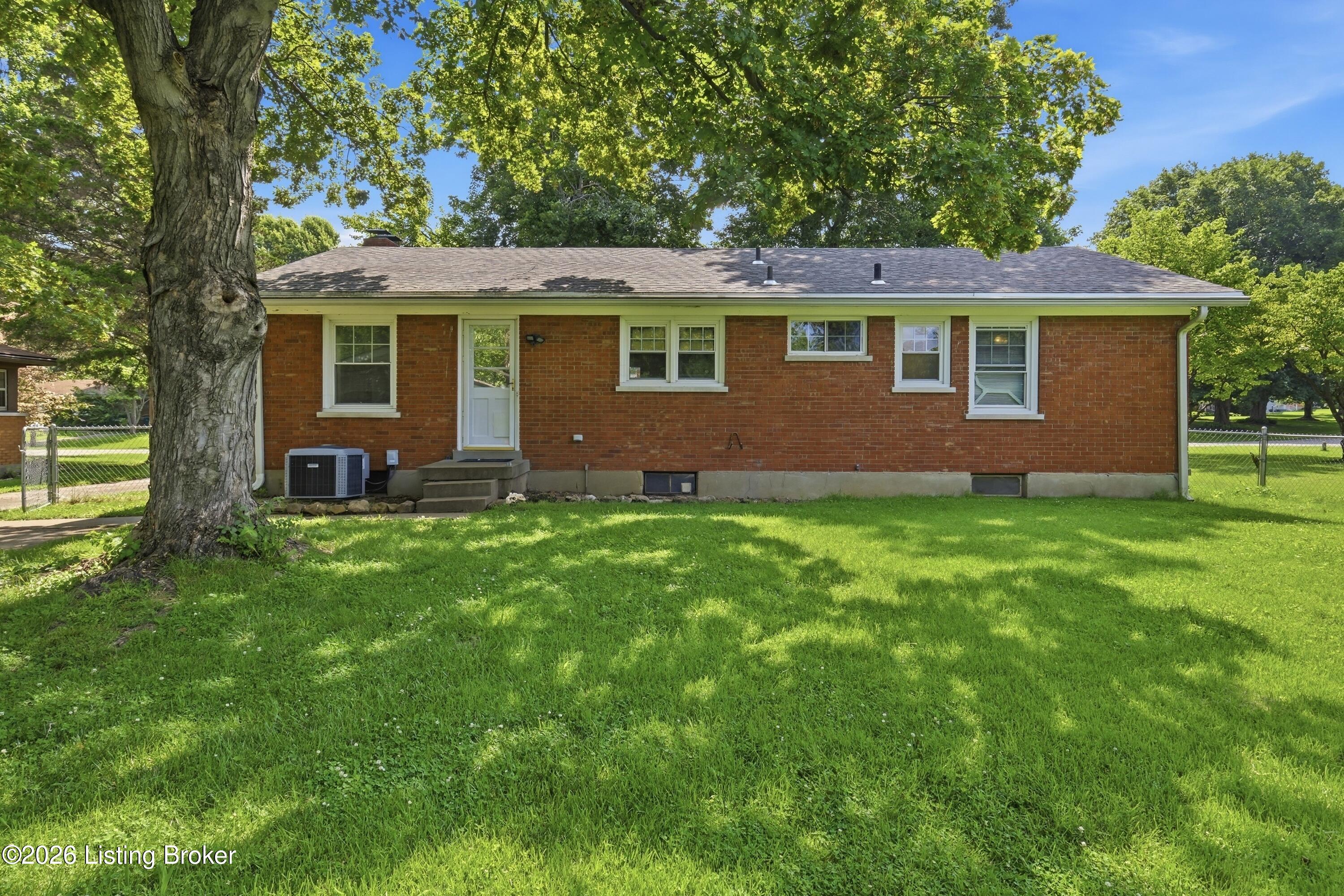 7908 Red Cedar Way Property Photo 35