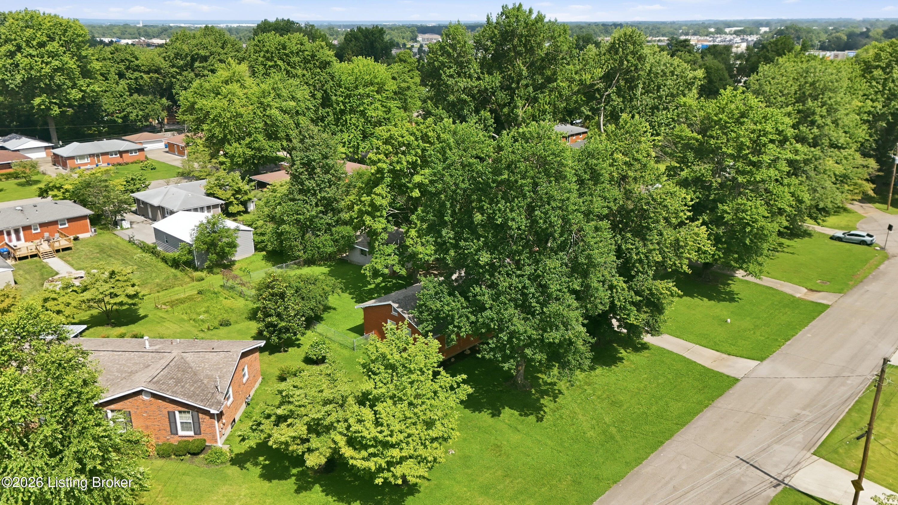 7908 Red Cedar Way Property Photo 38