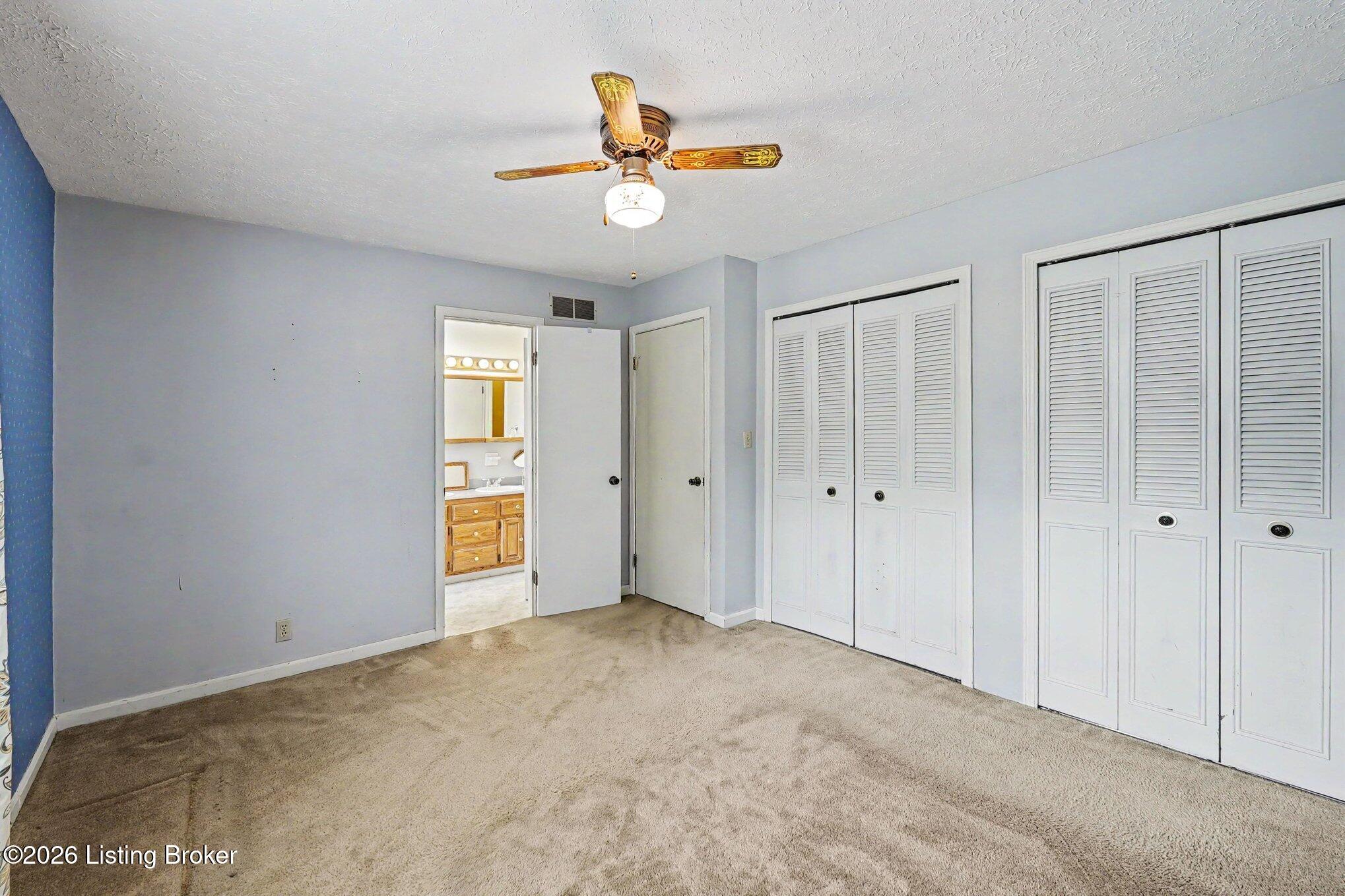 8819 Ash Ave Property Photo 14