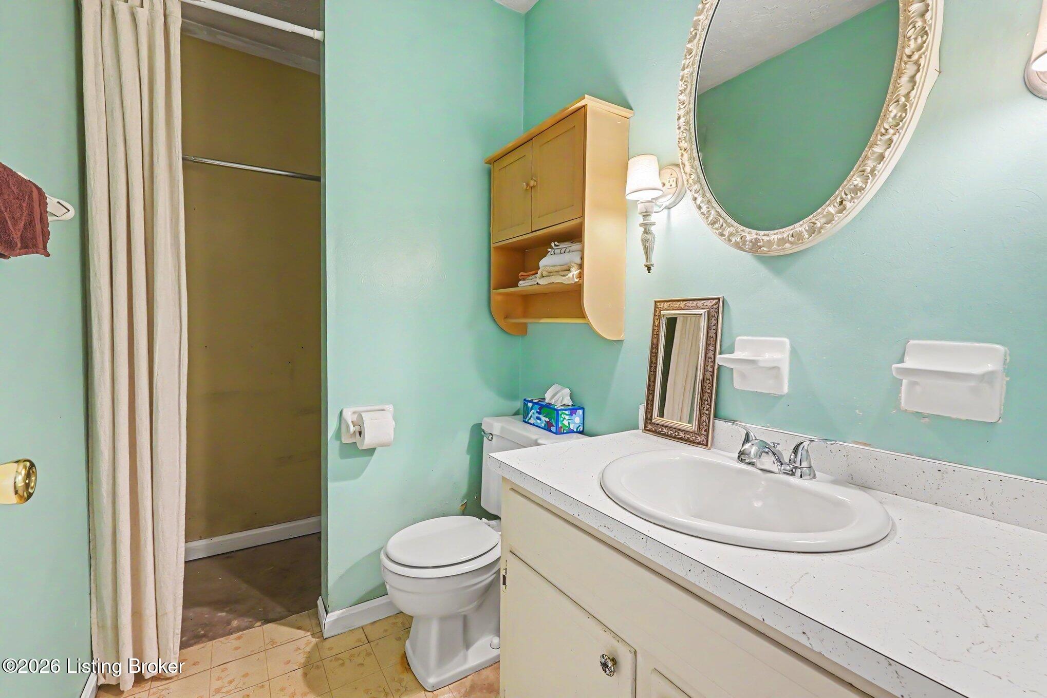 8819 Ash Ave Property Photo 17