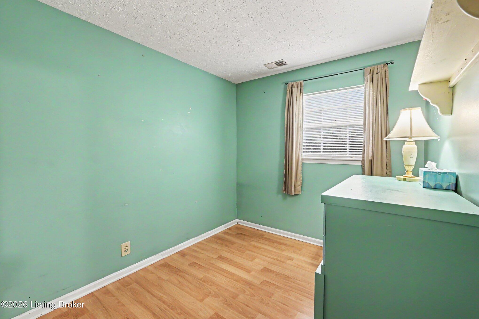 8819 Ash Ave Property Photo 18