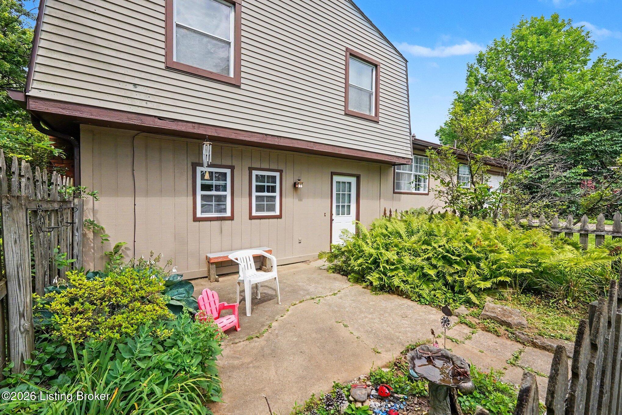 8819 Ash Ave Property Photo 21