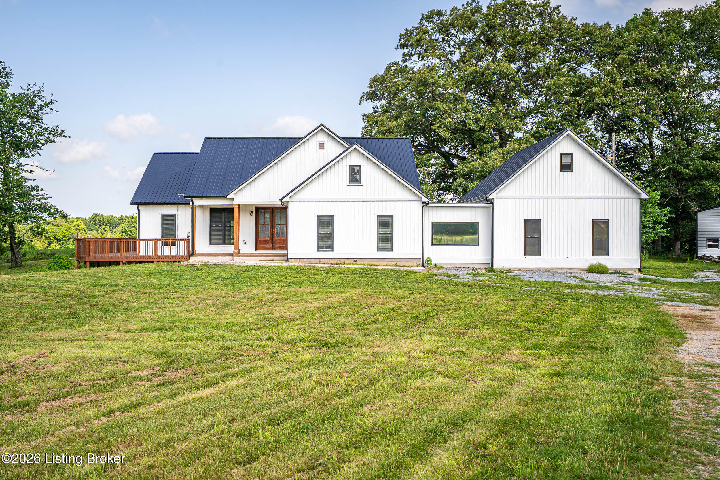 140 Ky-936 Property Photo 1