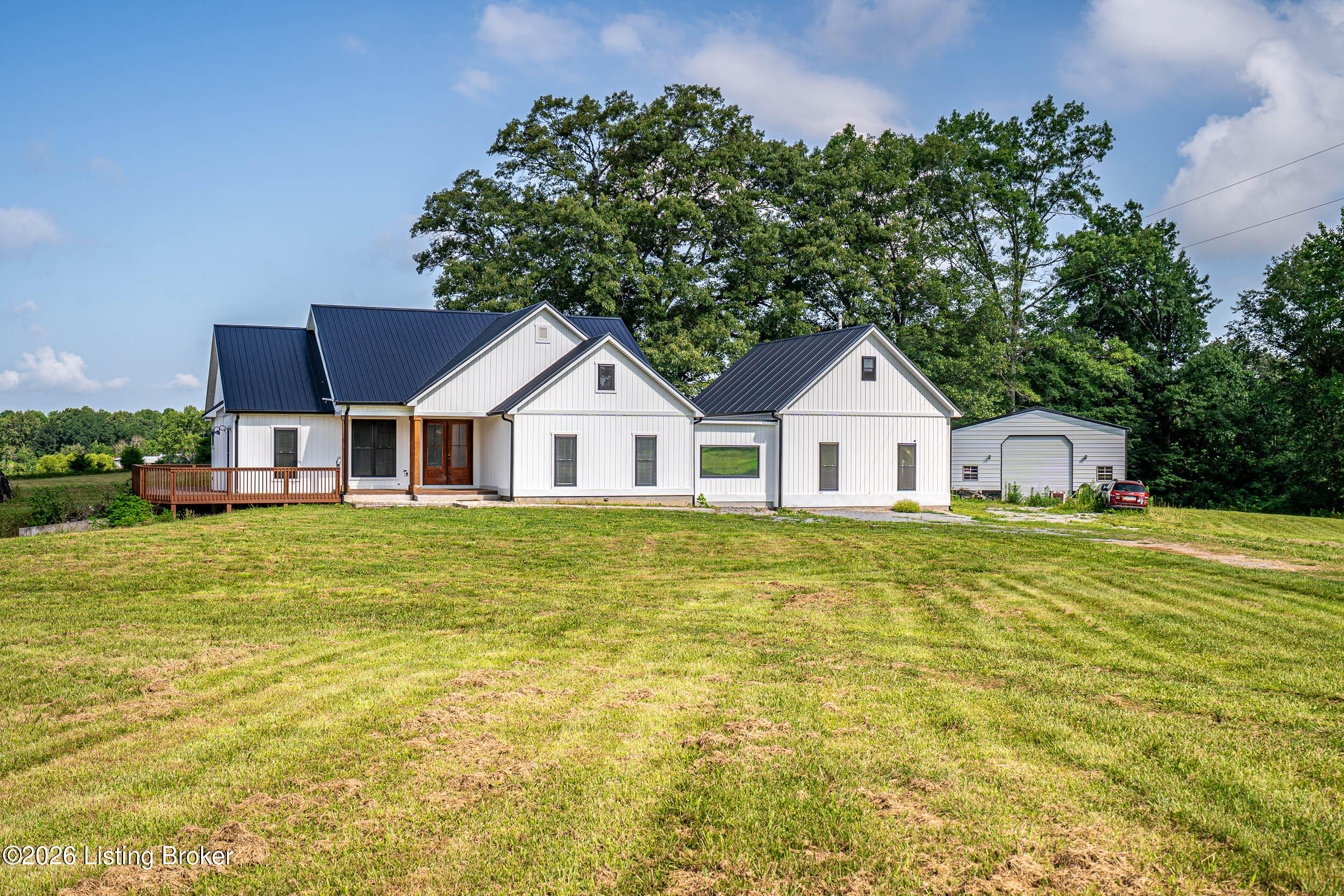 140 Ky-936 Property Photo 2