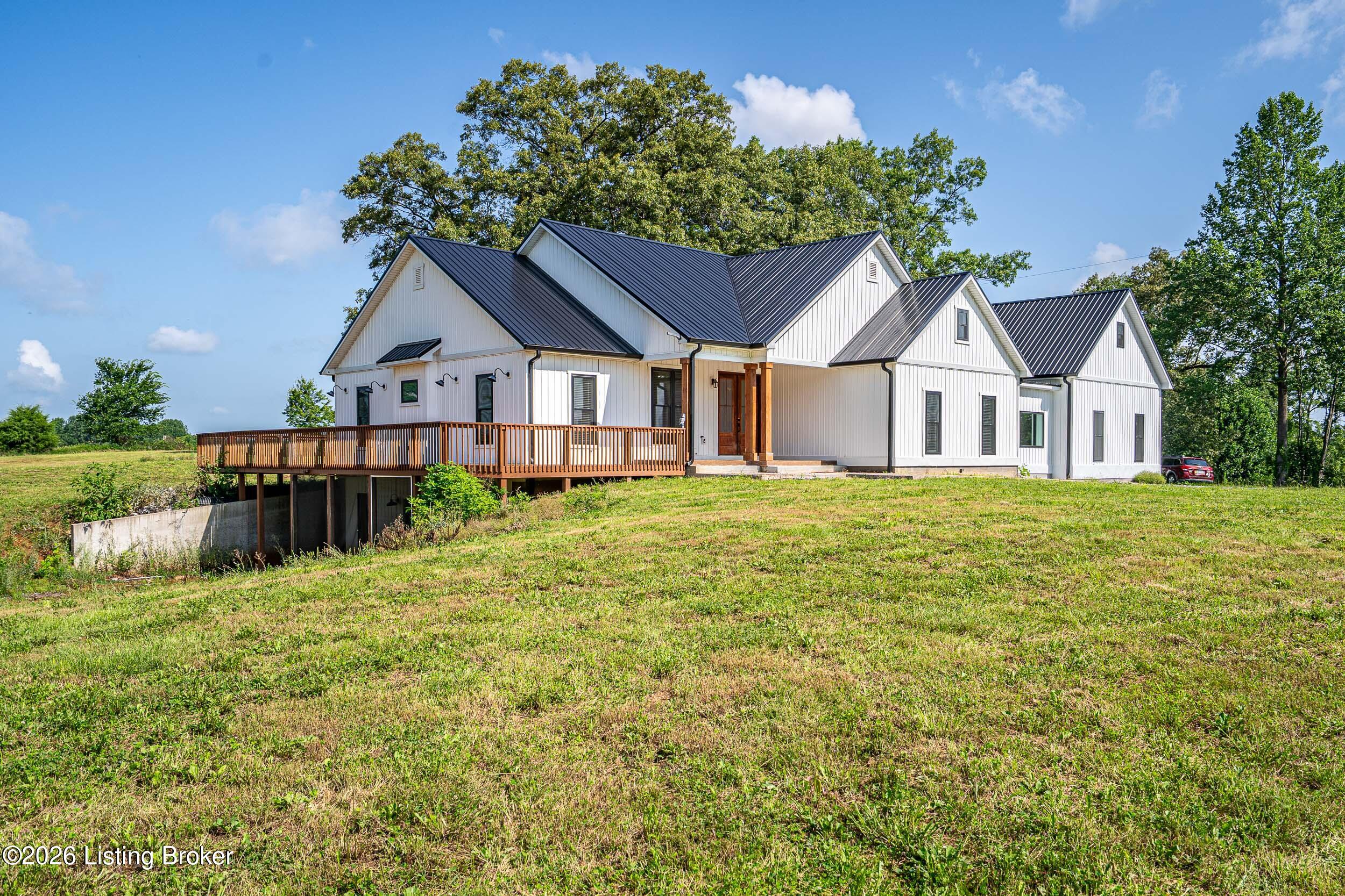 140 Ky-936 Property Photo 3