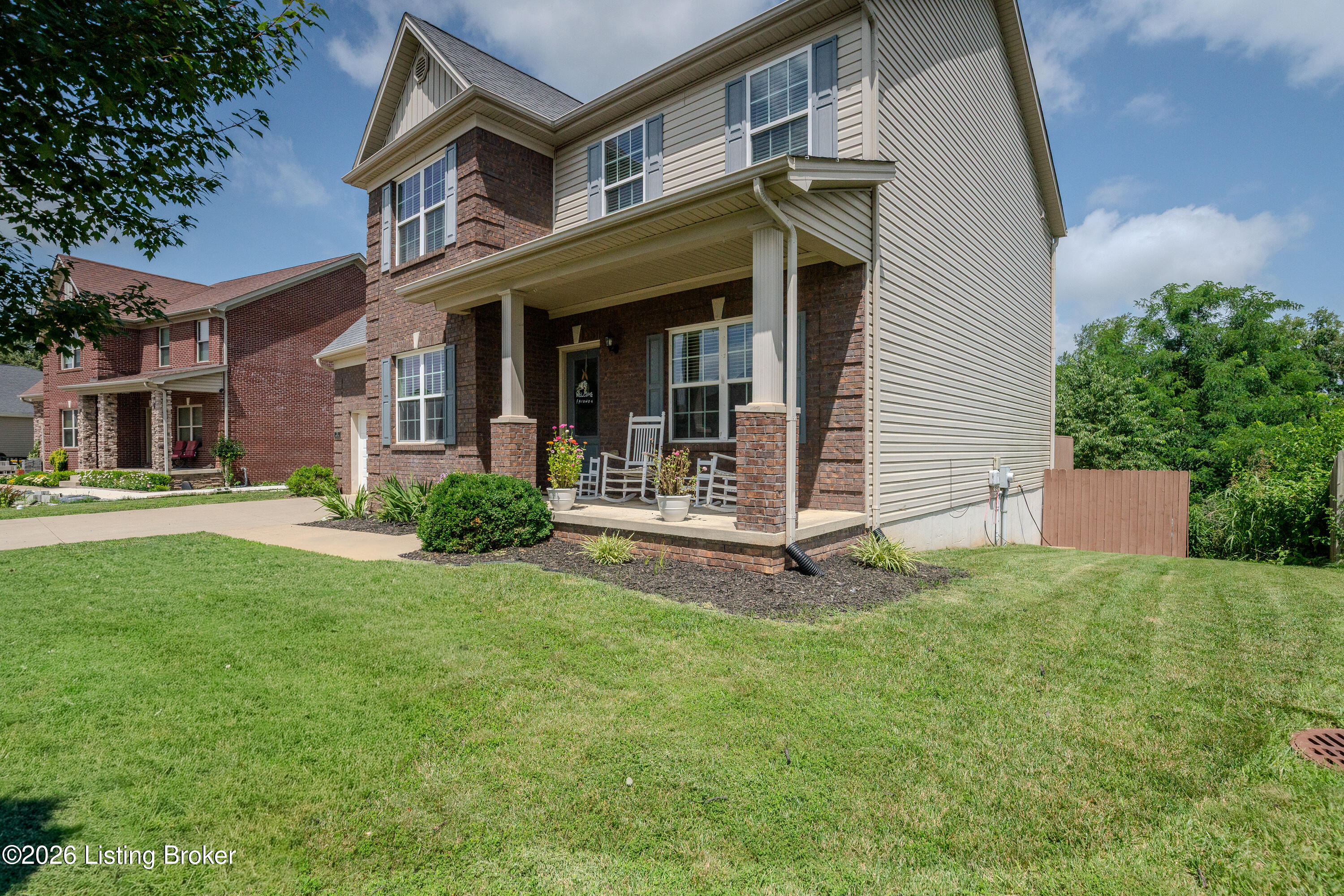 226 Sangria Dr Property Photo 2