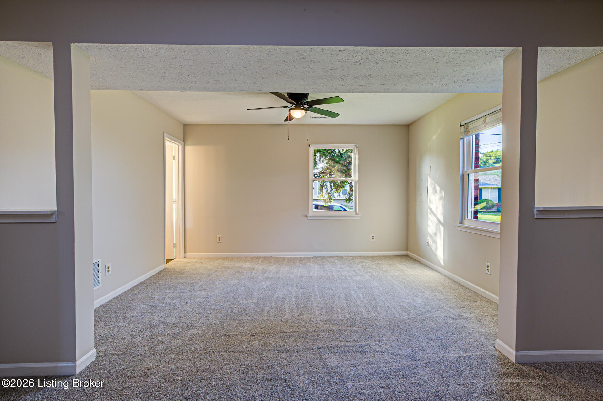4318 Cara Way Property Photo 12