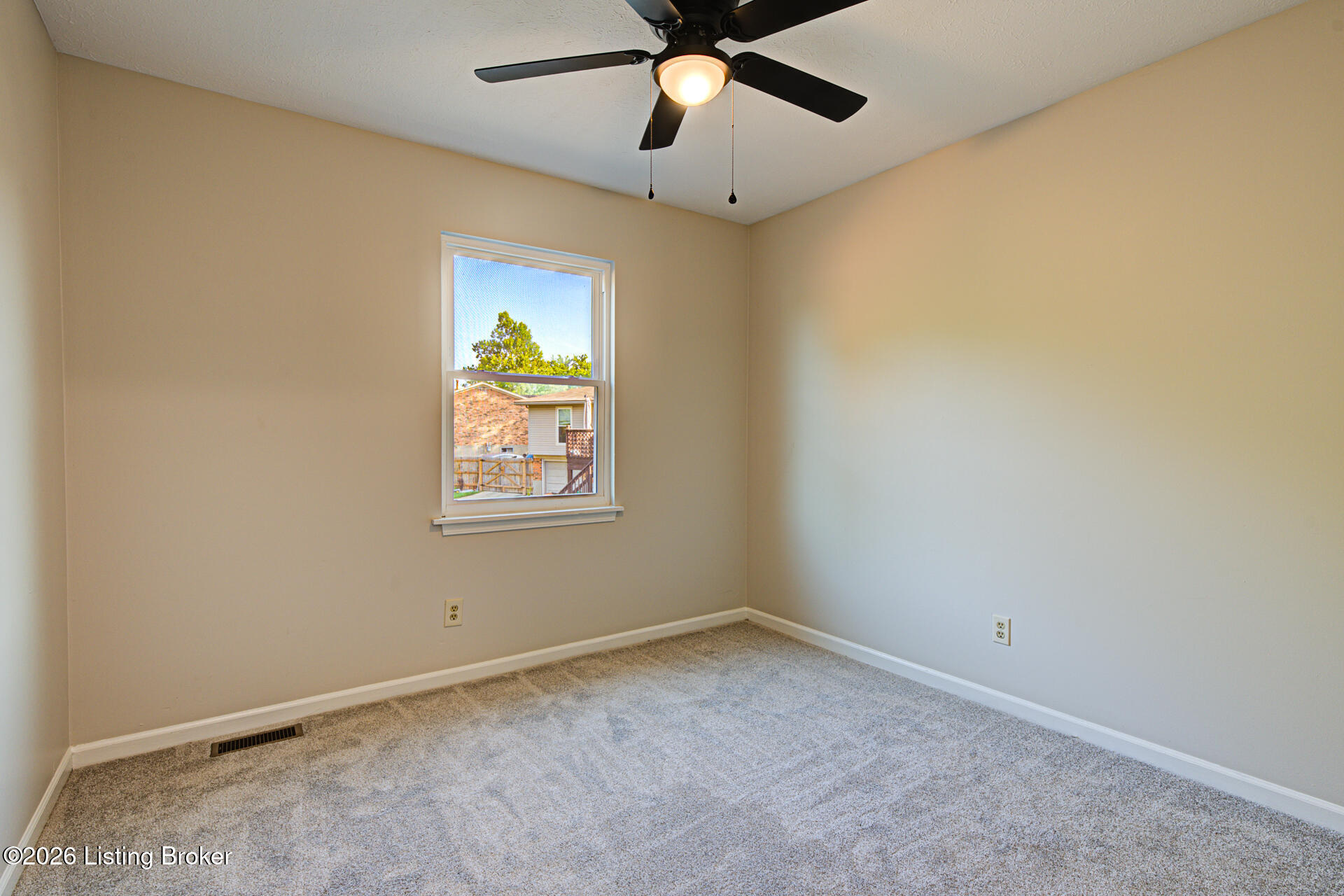 4318 Cara Way Property Photo 22