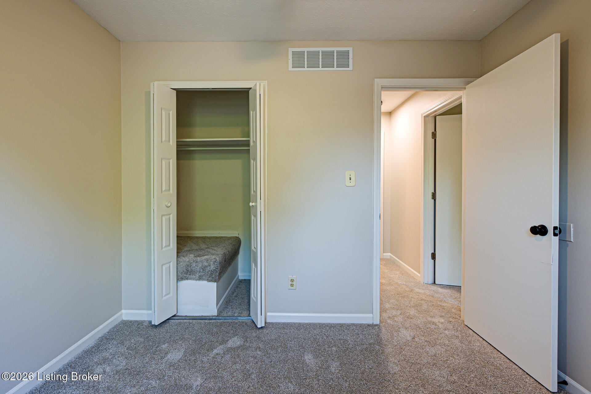 4318 Cara Way Property Photo 23