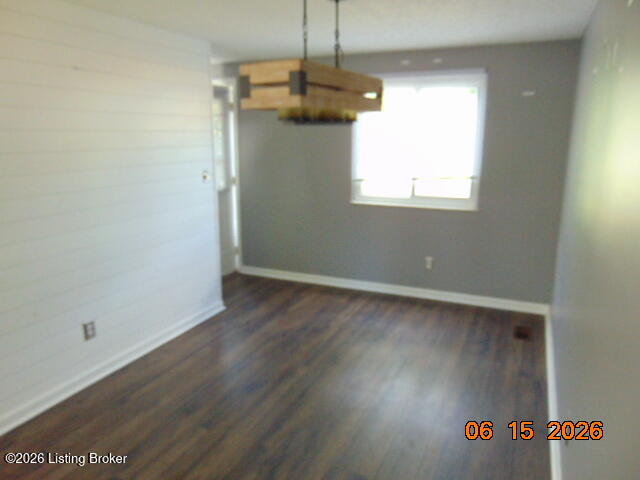 4815 Redmon Ct Property Photo 5