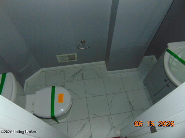 4815 Redmon Ct Property Photo 17
