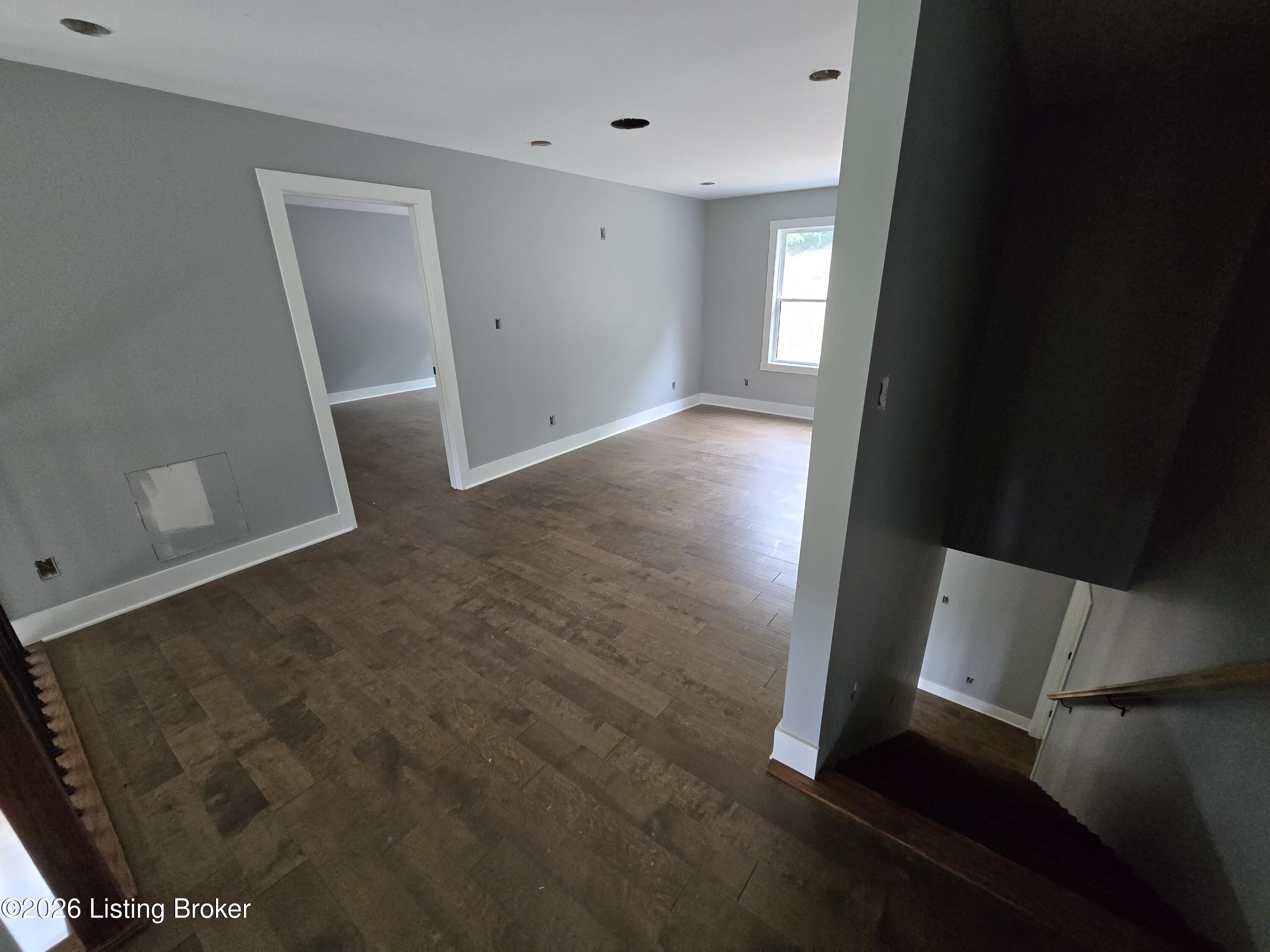 1045 Hunting Ground Rd Property Photo 17