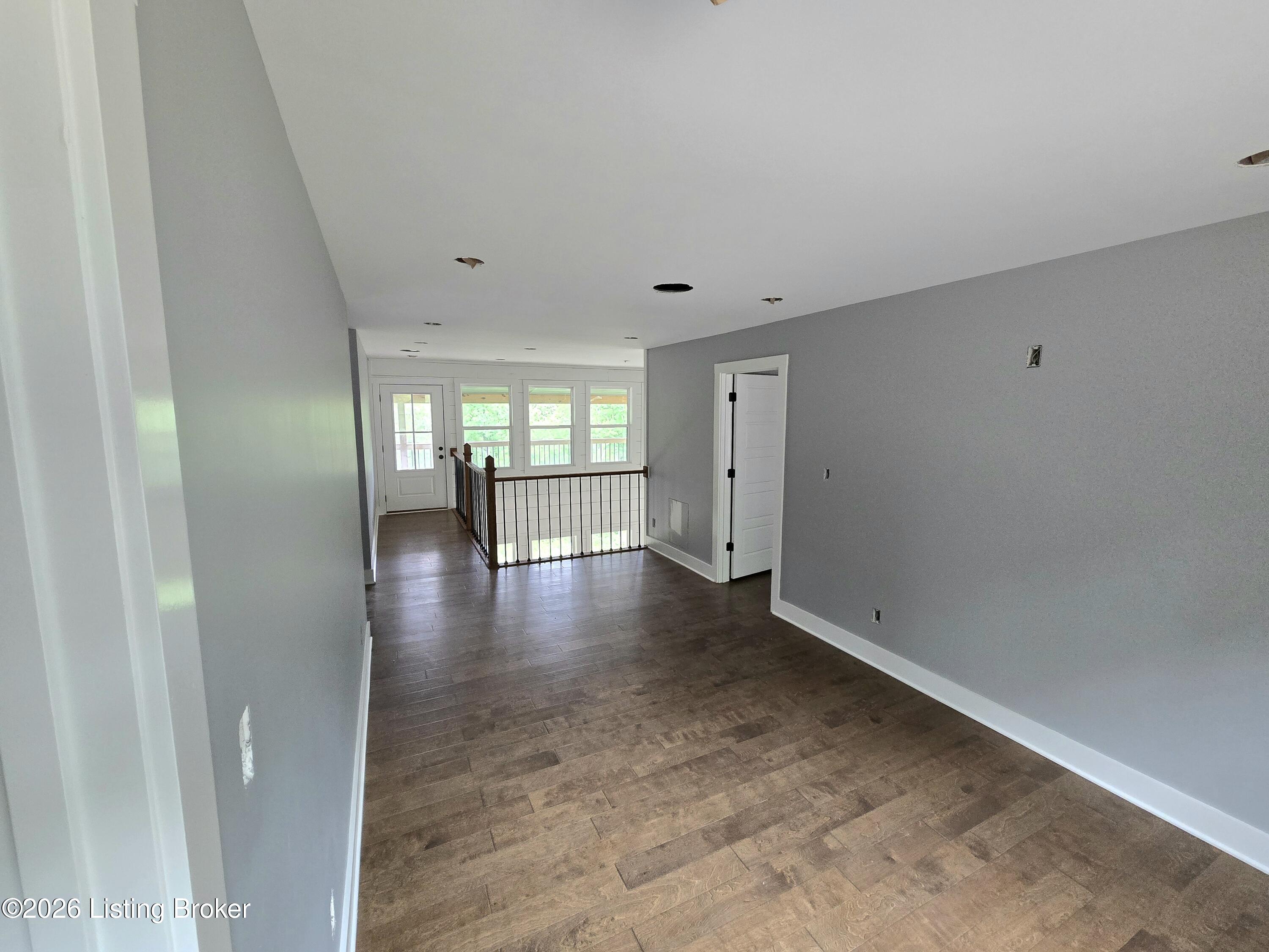 1045 Hunting Ground Rd Property Photo 23
