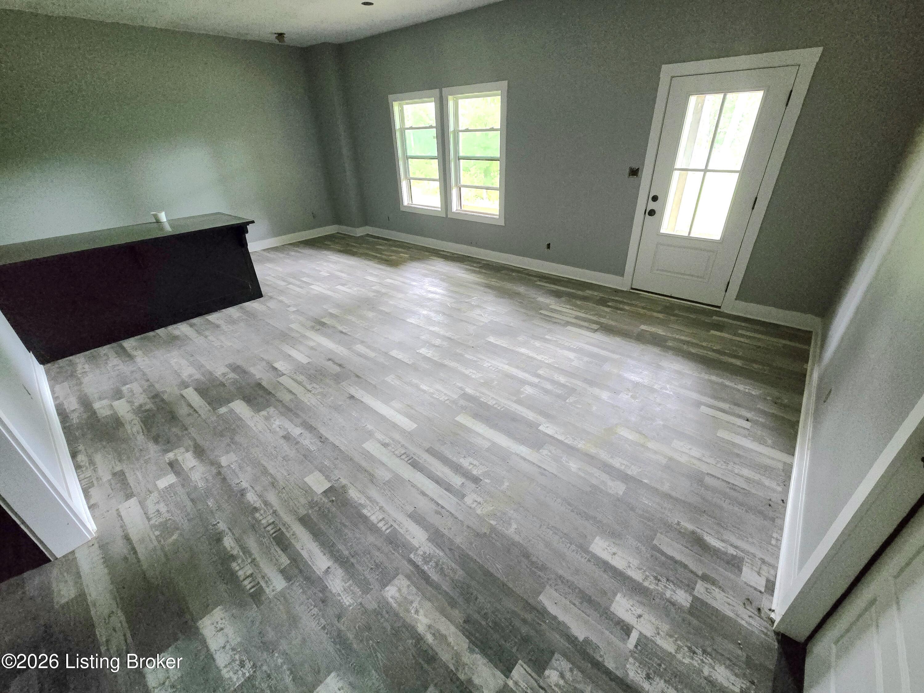 1045 Hunting Ground Rd Property Photo 31