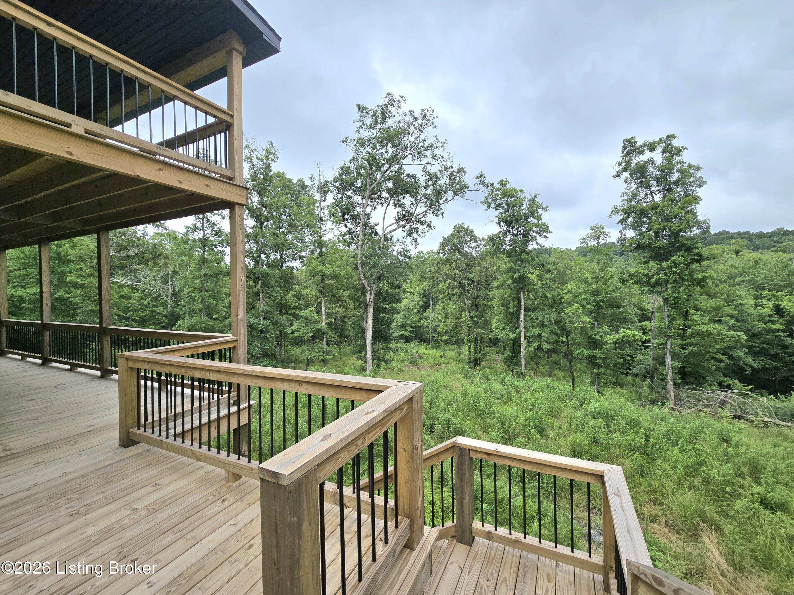 1045 Hunting Ground Rd Property Photo 37