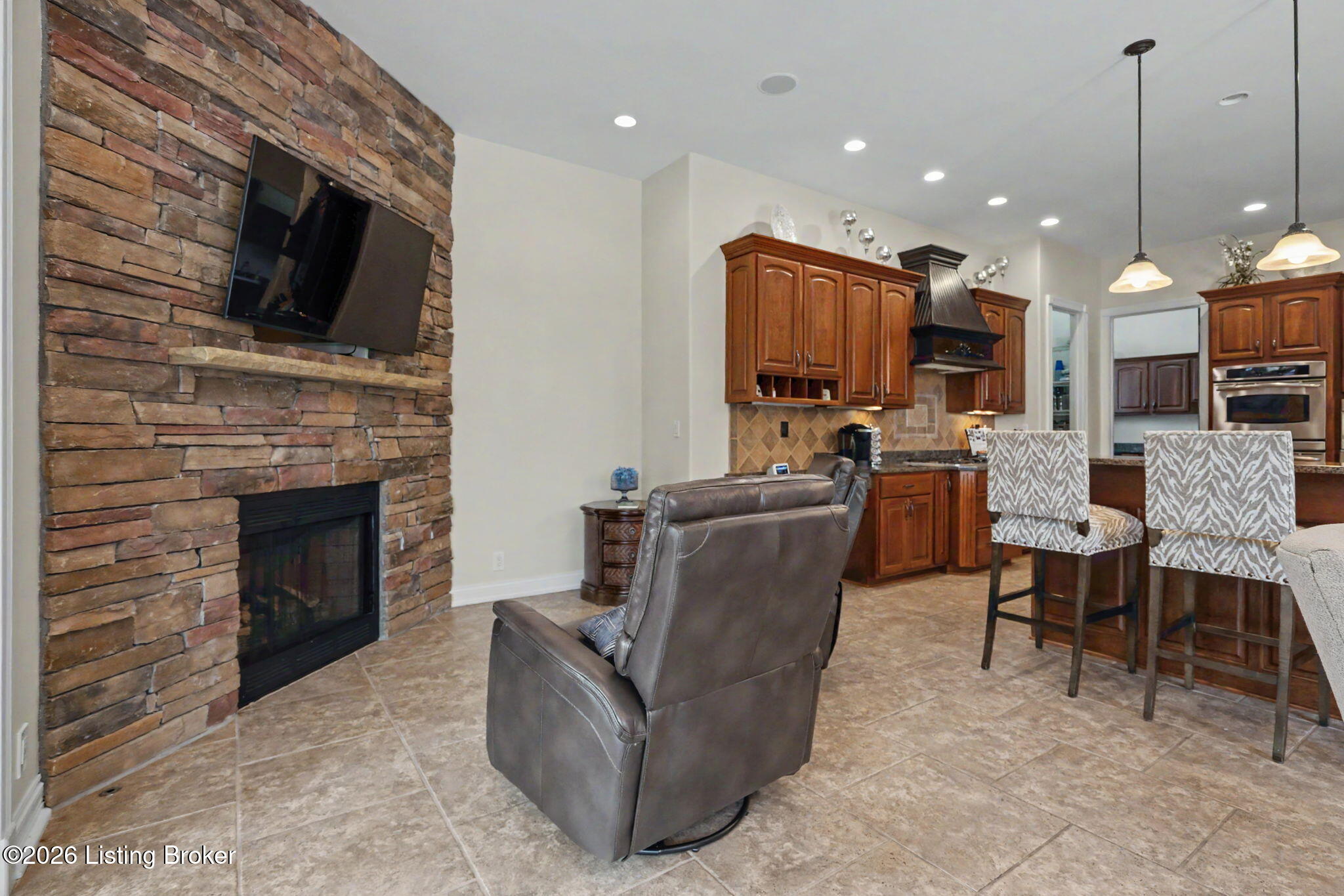 2126 Highland Springs Pl Property Photo 59