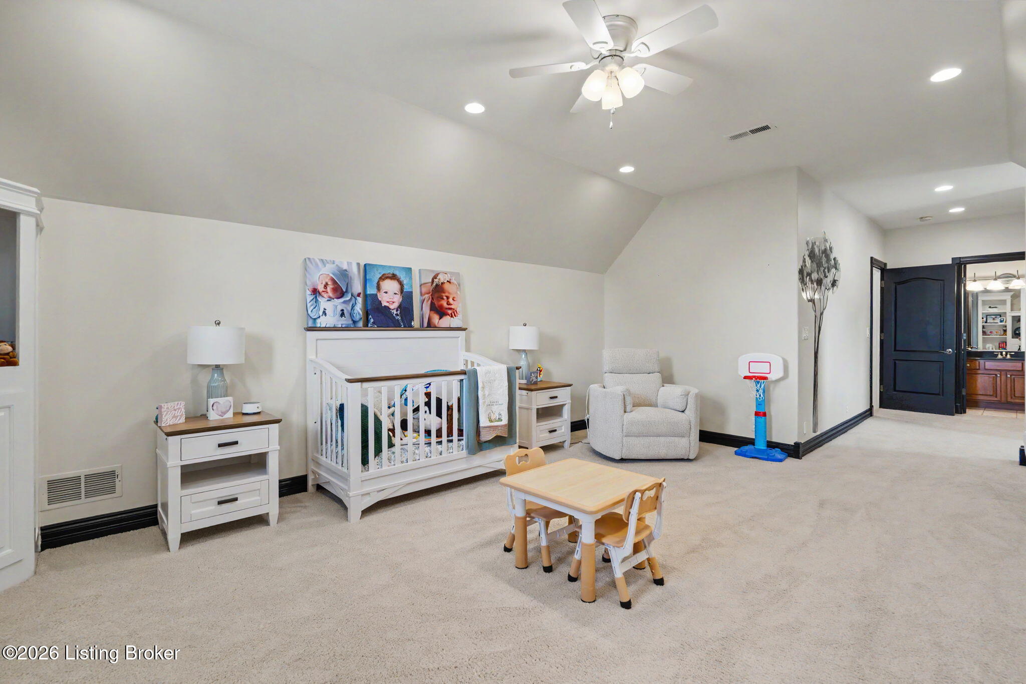 2126 Highland Springs Pl Property Photo 81