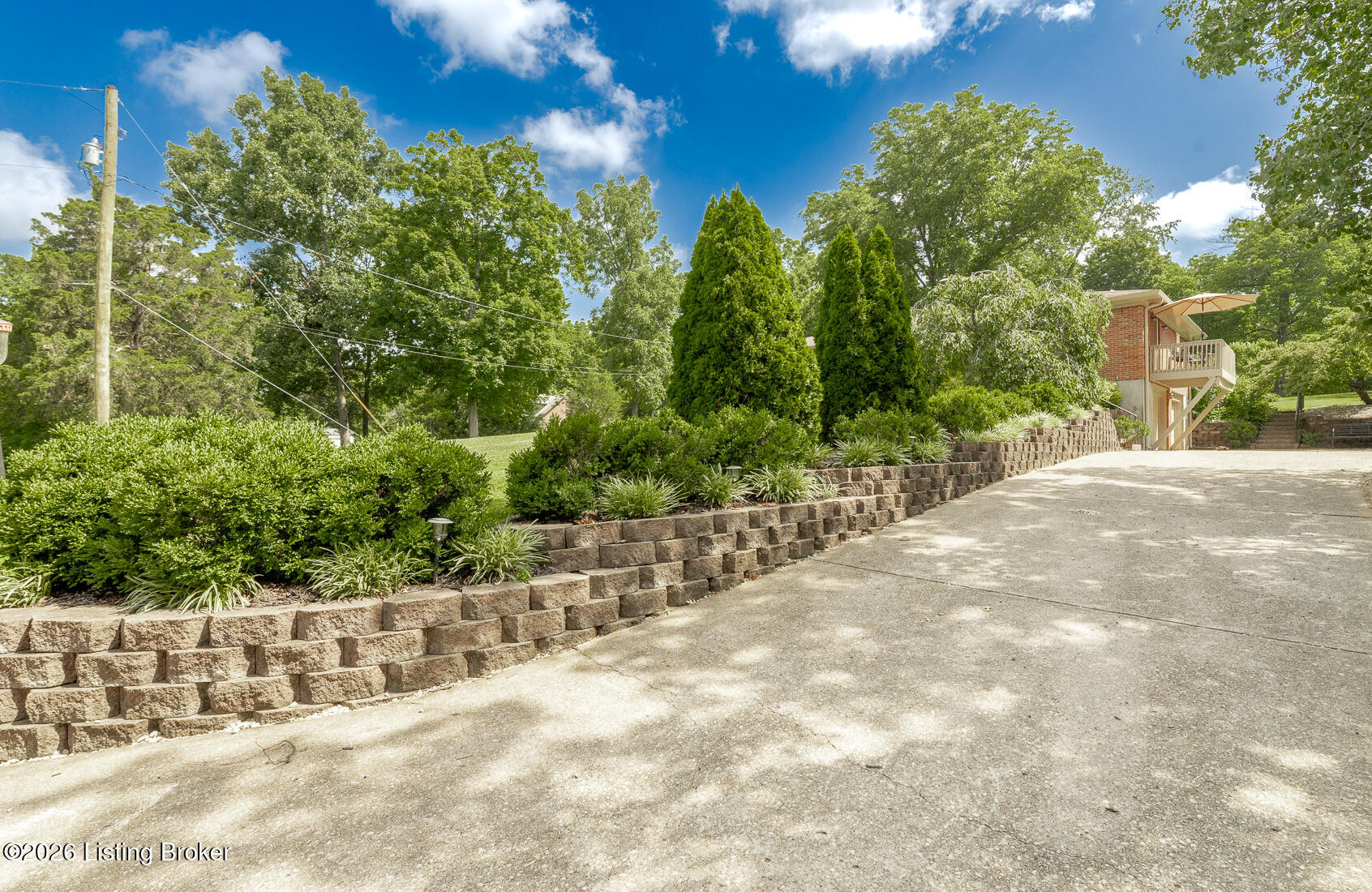 3519 Chenoweth Run Rd Property Photo 9