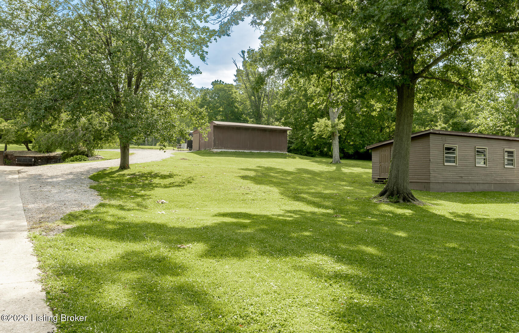3519 Chenoweth Run Rd Property Photo 10