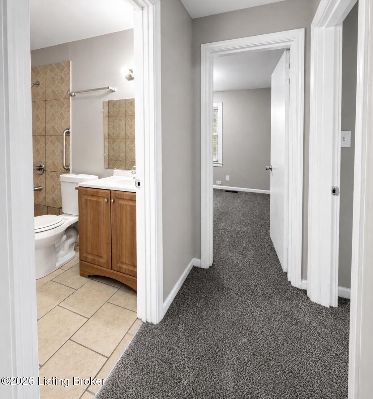 1263 Forest Dr Property Photo 18